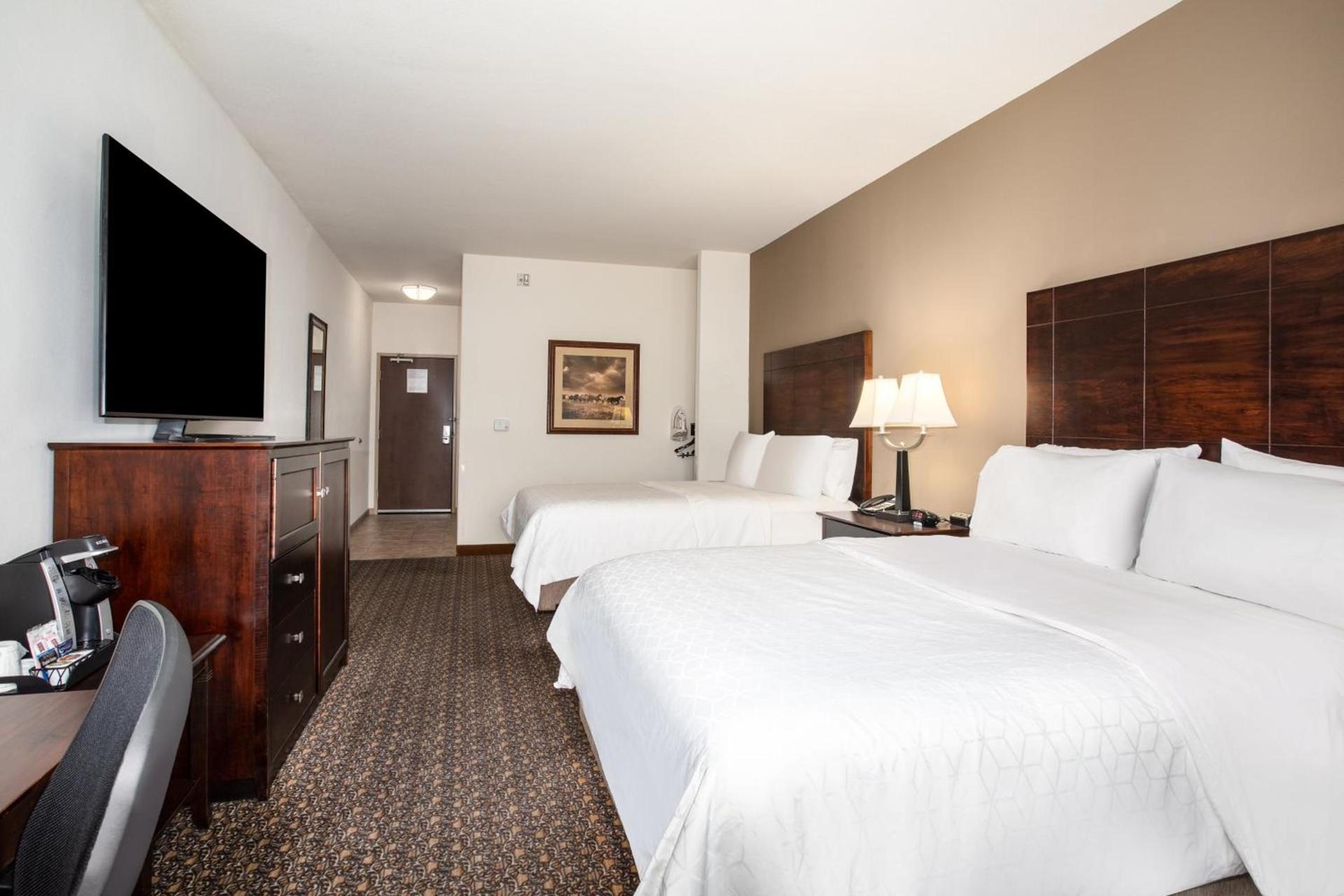 Holiday Inn Express Hotel & Suites Lander by IHG photo 31