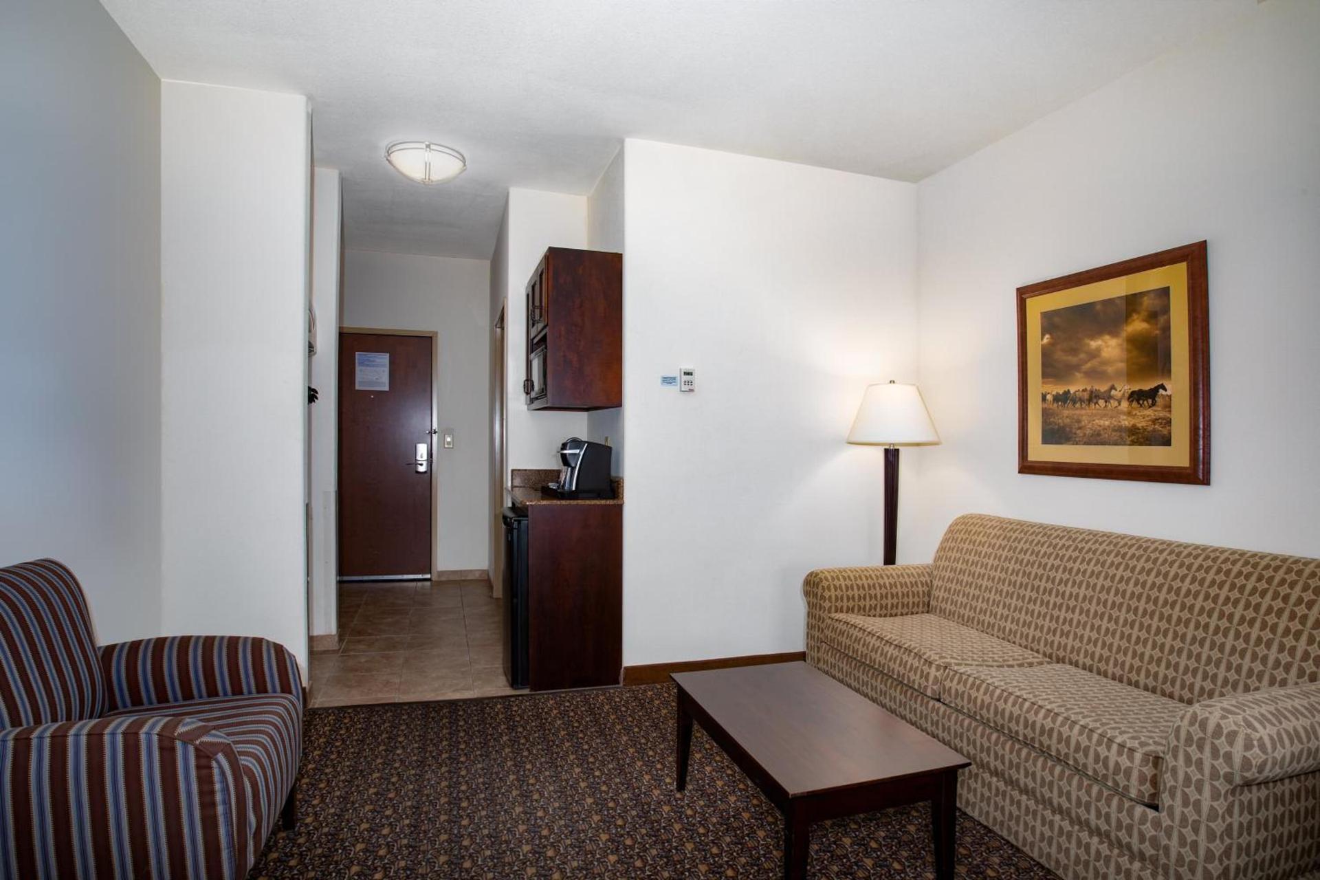 Holiday Inn Express Hotel & Suites Lander by IHG photo 30