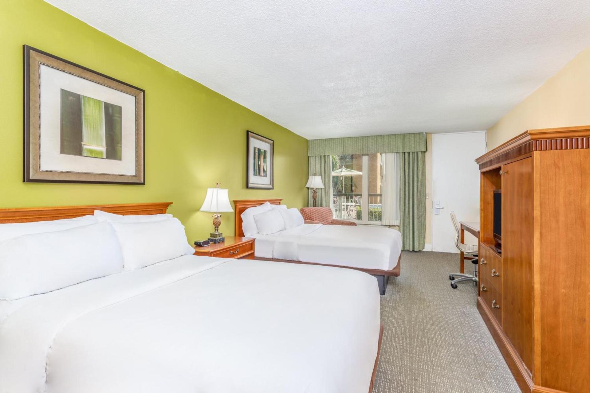 Ocean Breeze Inn Vero Beach photo 30