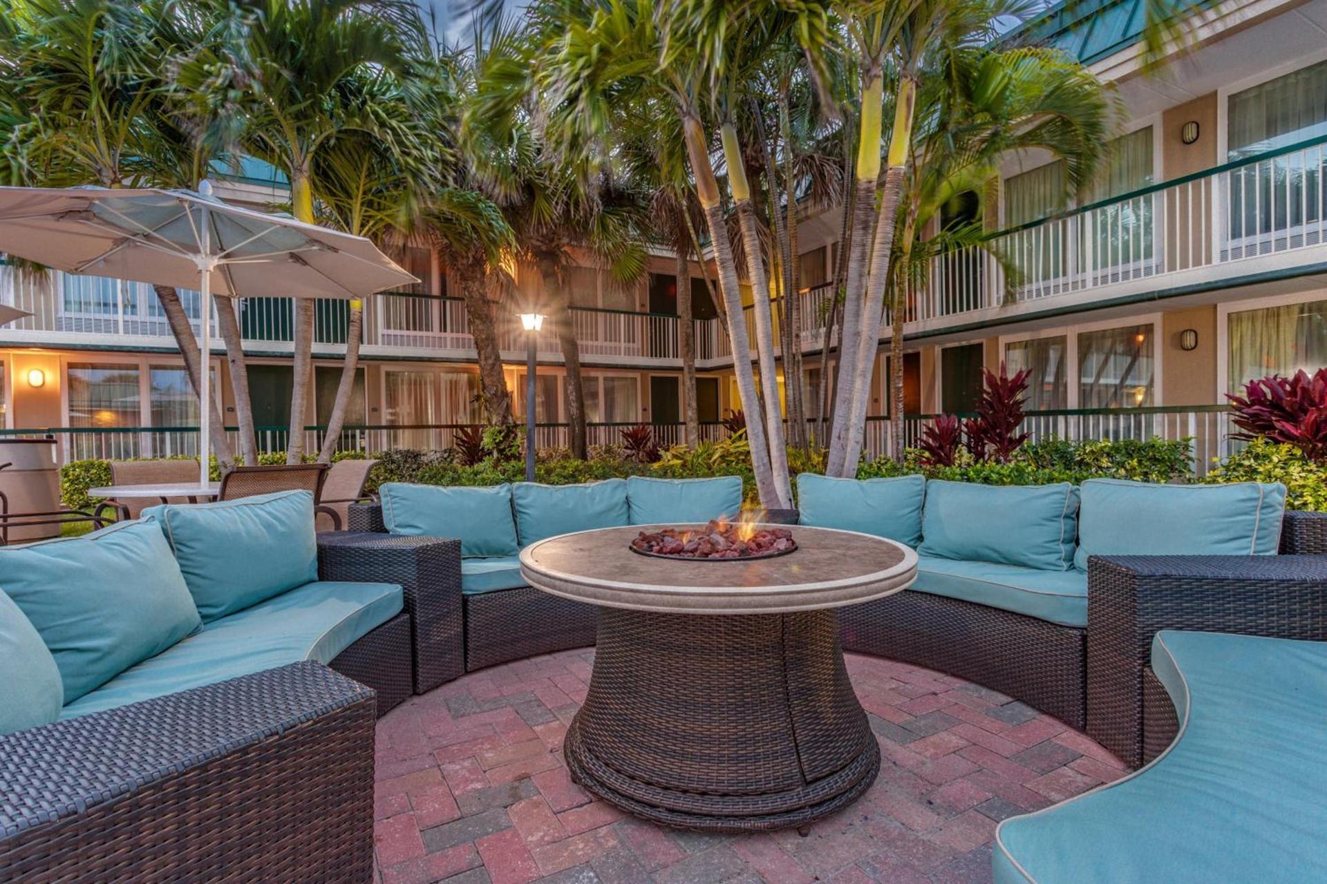 Ocean Breeze Inn Vero Beach photo 13