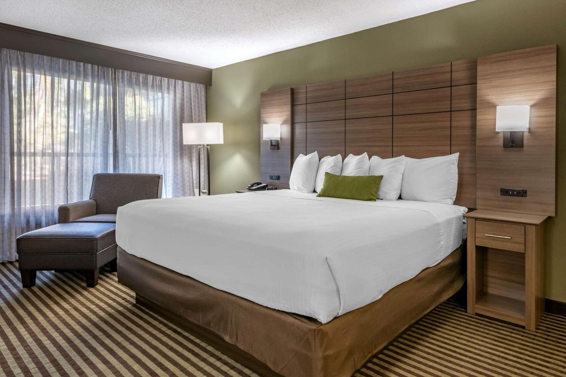 Best Western Downtown Stuart photo 16
