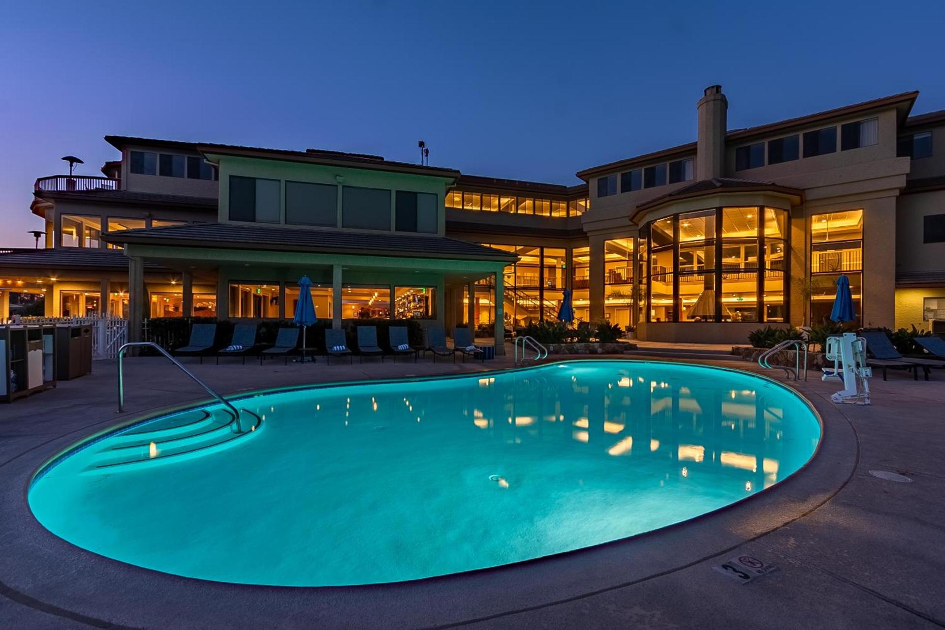 Seascape Beach Resort photo 3