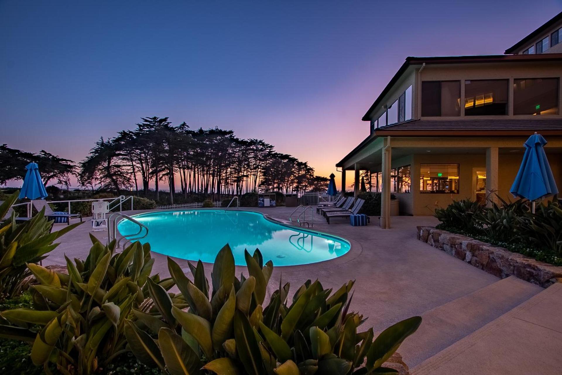 Seascape Beach Resort photo 6