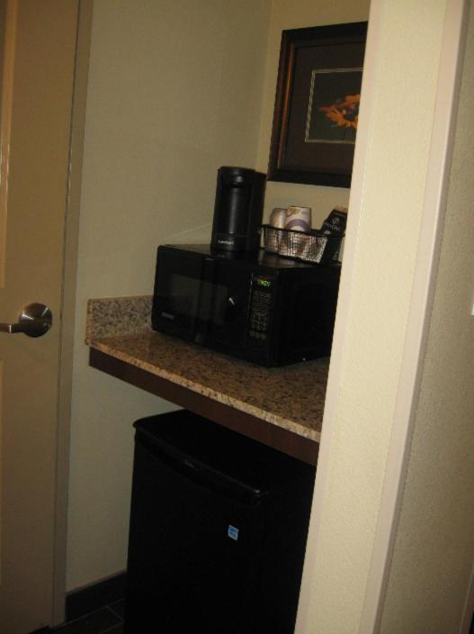 Little Missouri Inn & Suites Watford City photo 24