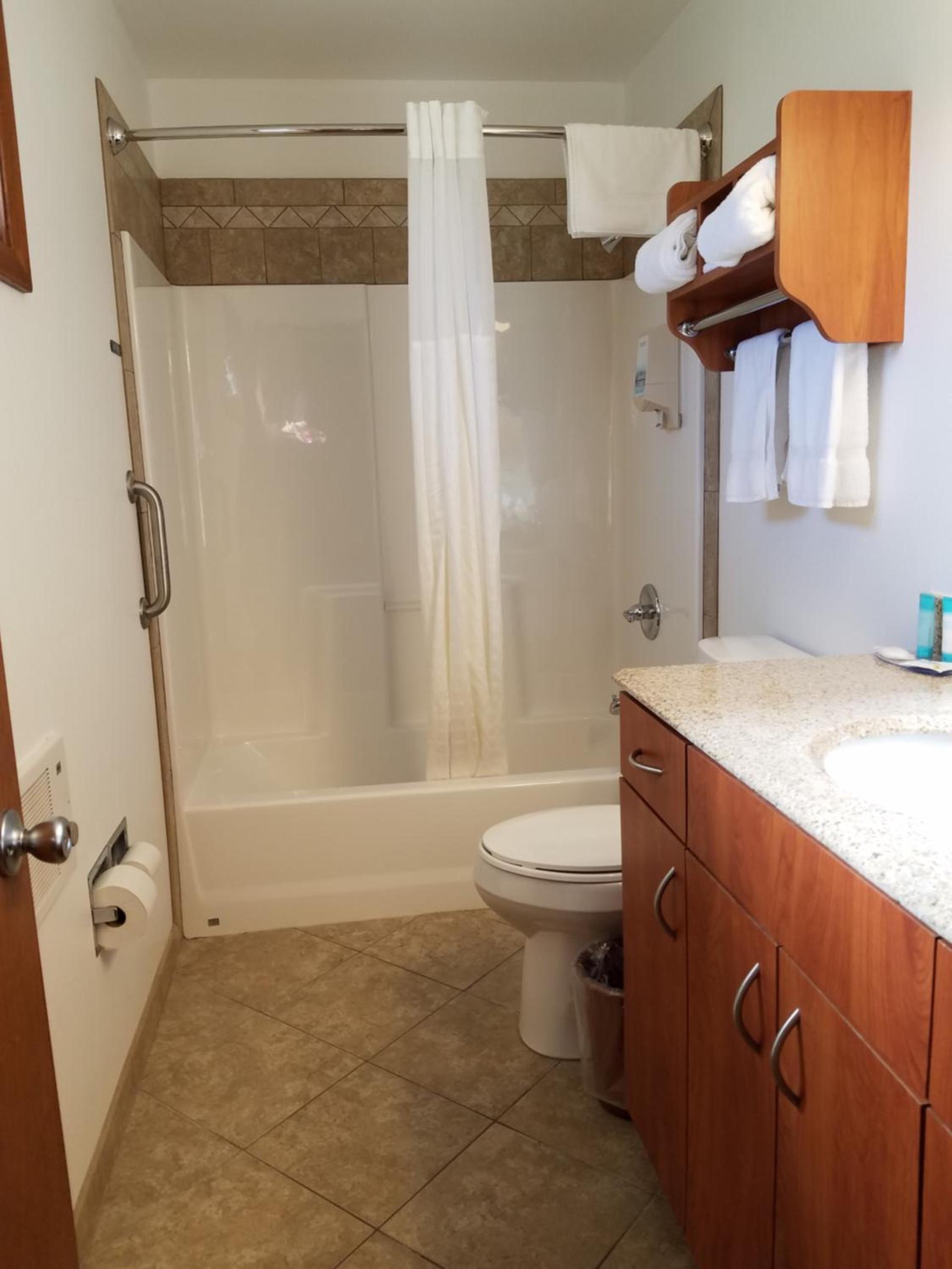 Black Hawk Motel & Suites photo 29