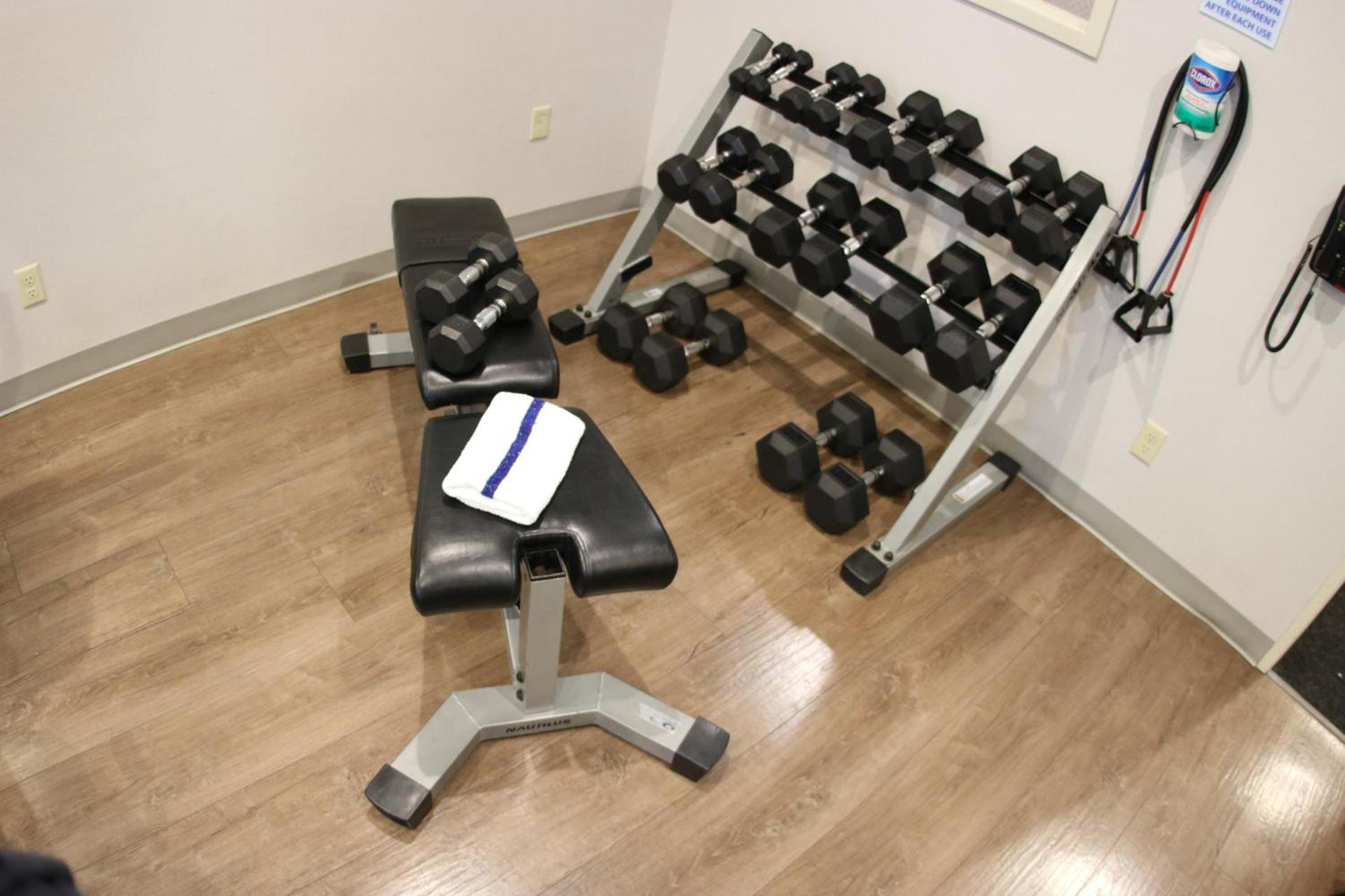 Holiday Inn Express & Suites Cheney by IHG photo 22