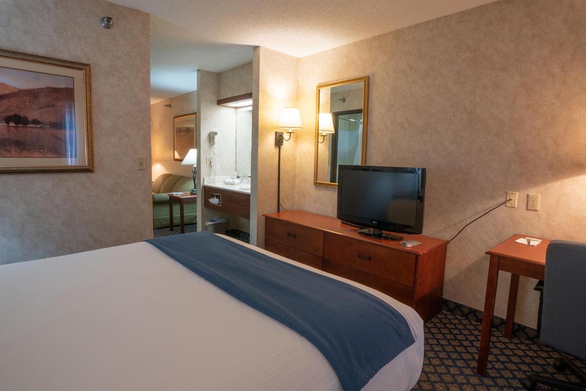 Miles City Hotel & Suites photo 44