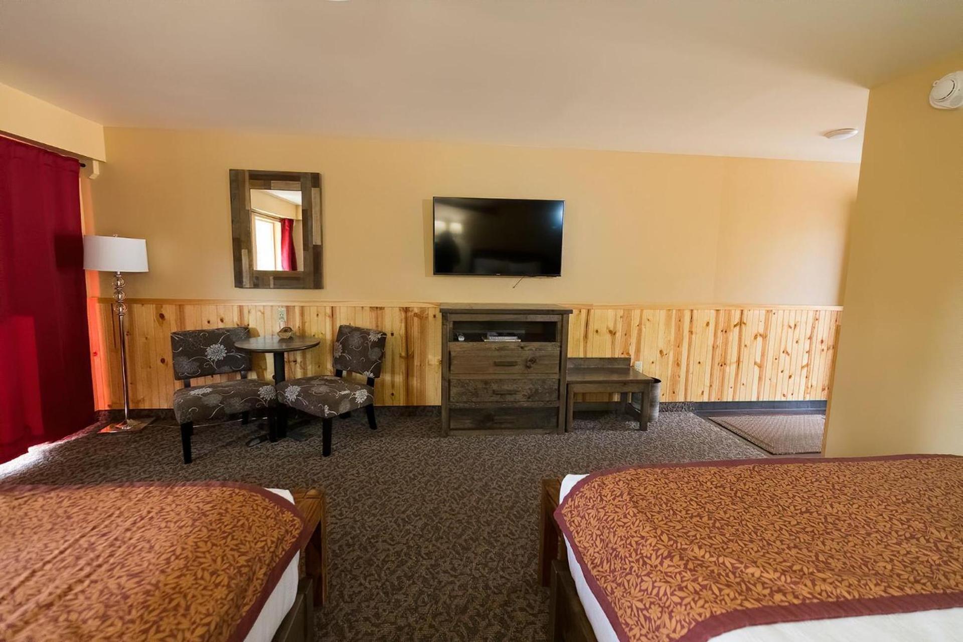 McKinley Creekside Cabins photo 70