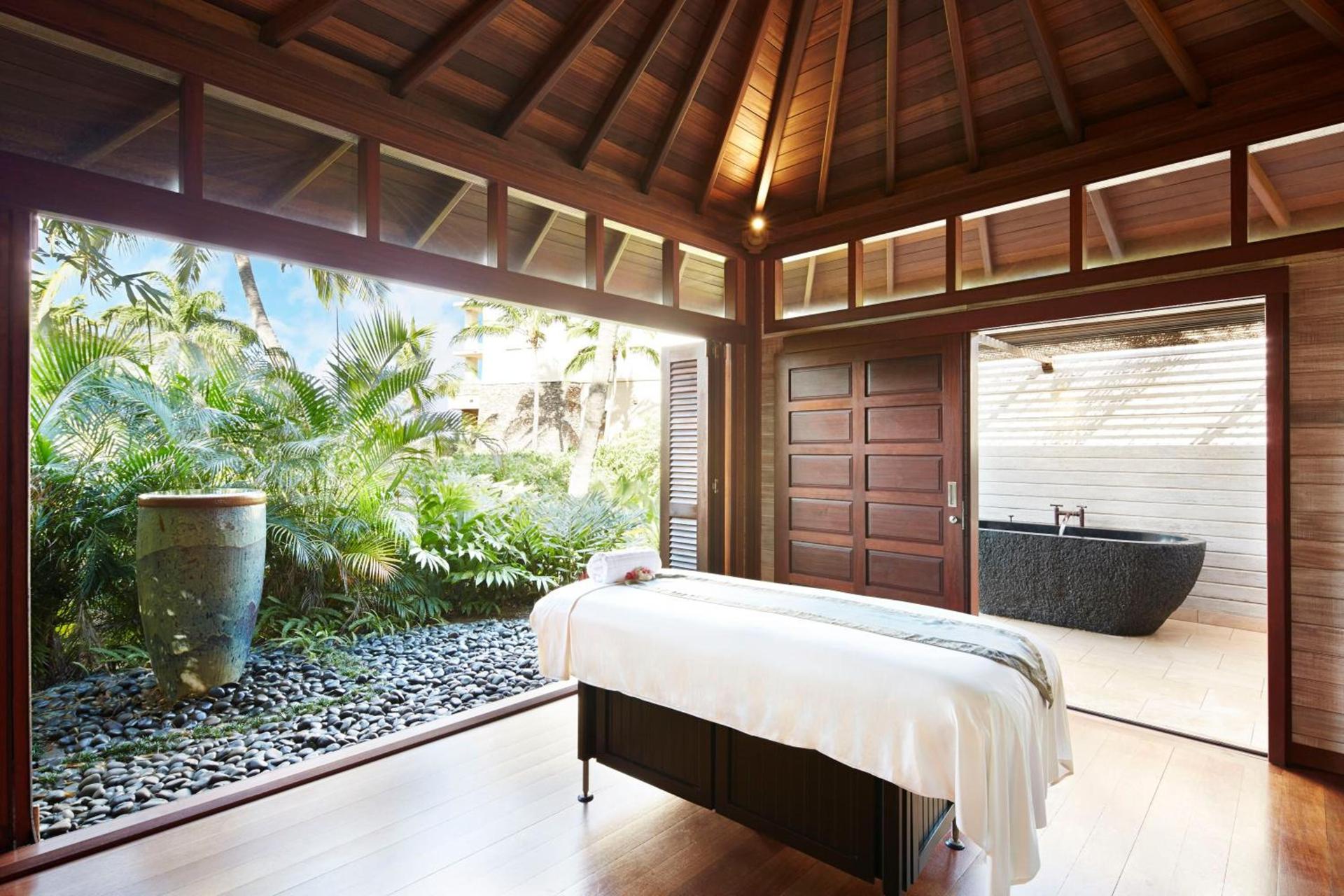 The Resort at Kapalua Bay, Maui photo 20