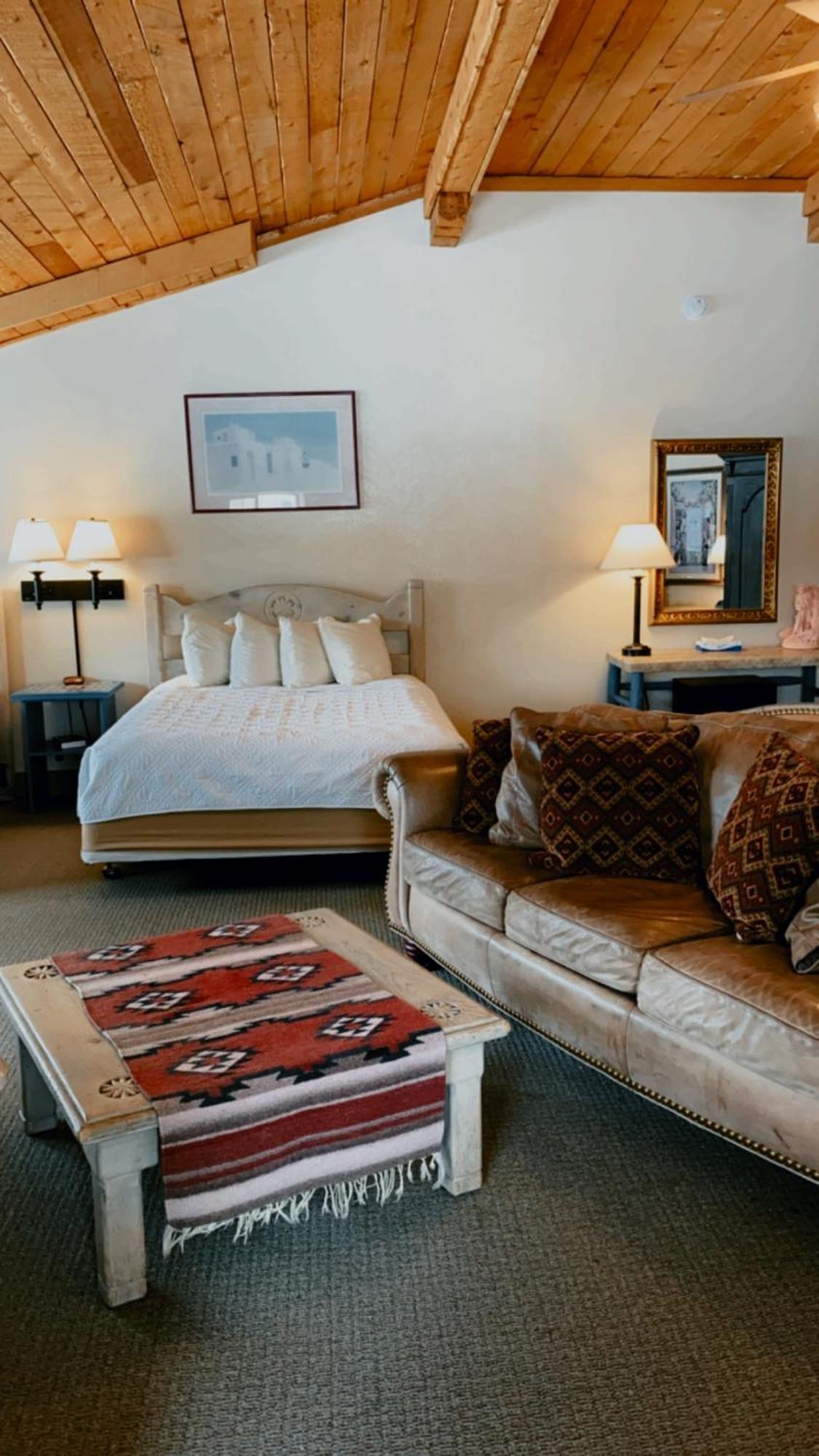 Chama Trails Motel photo 26