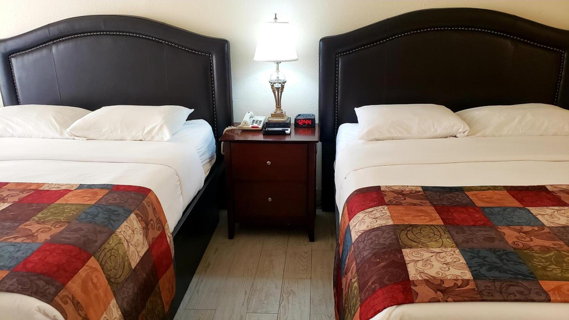 Simple Rewards Inn photo 67