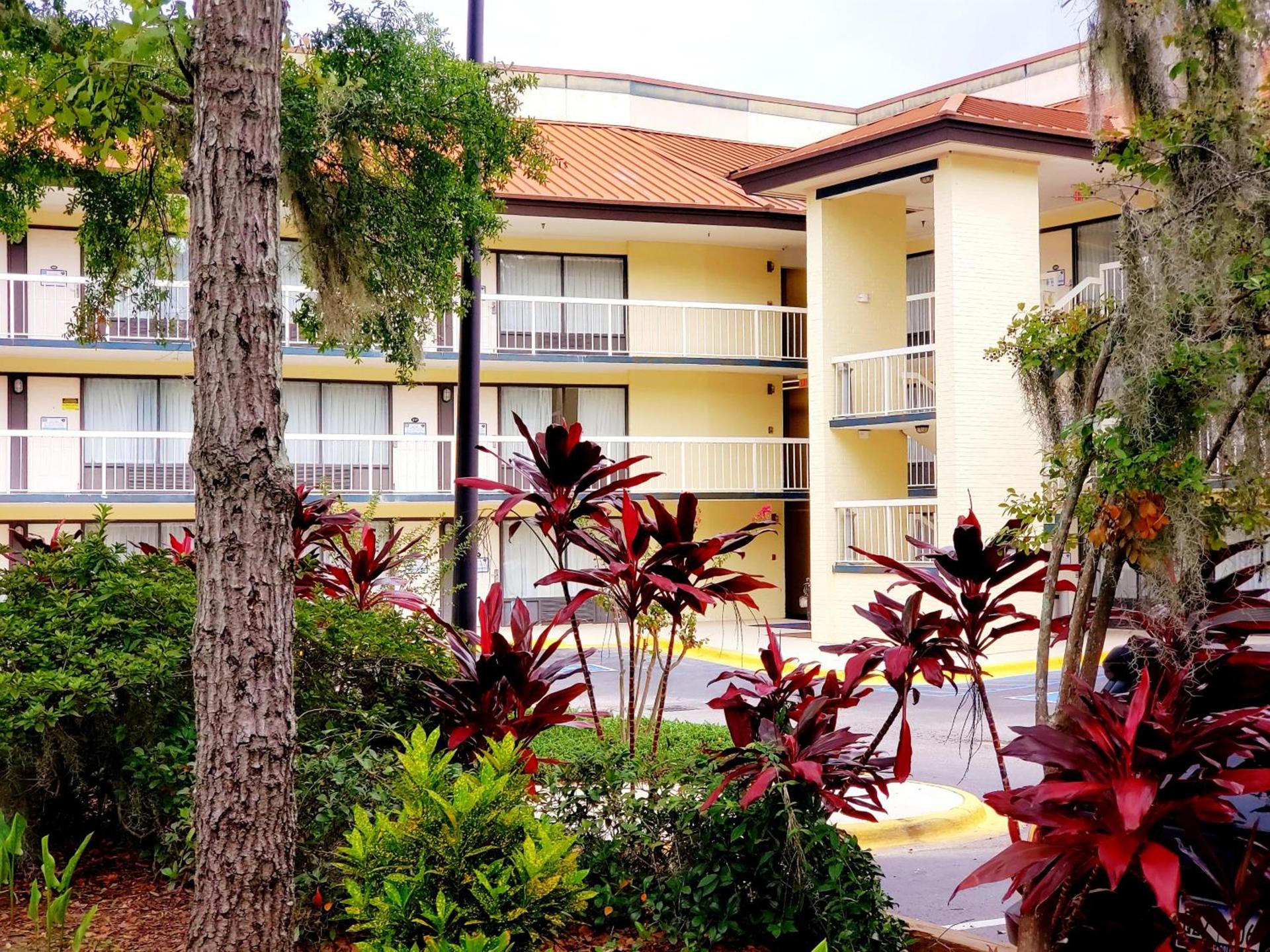 Simple Rewards Inn photo 10