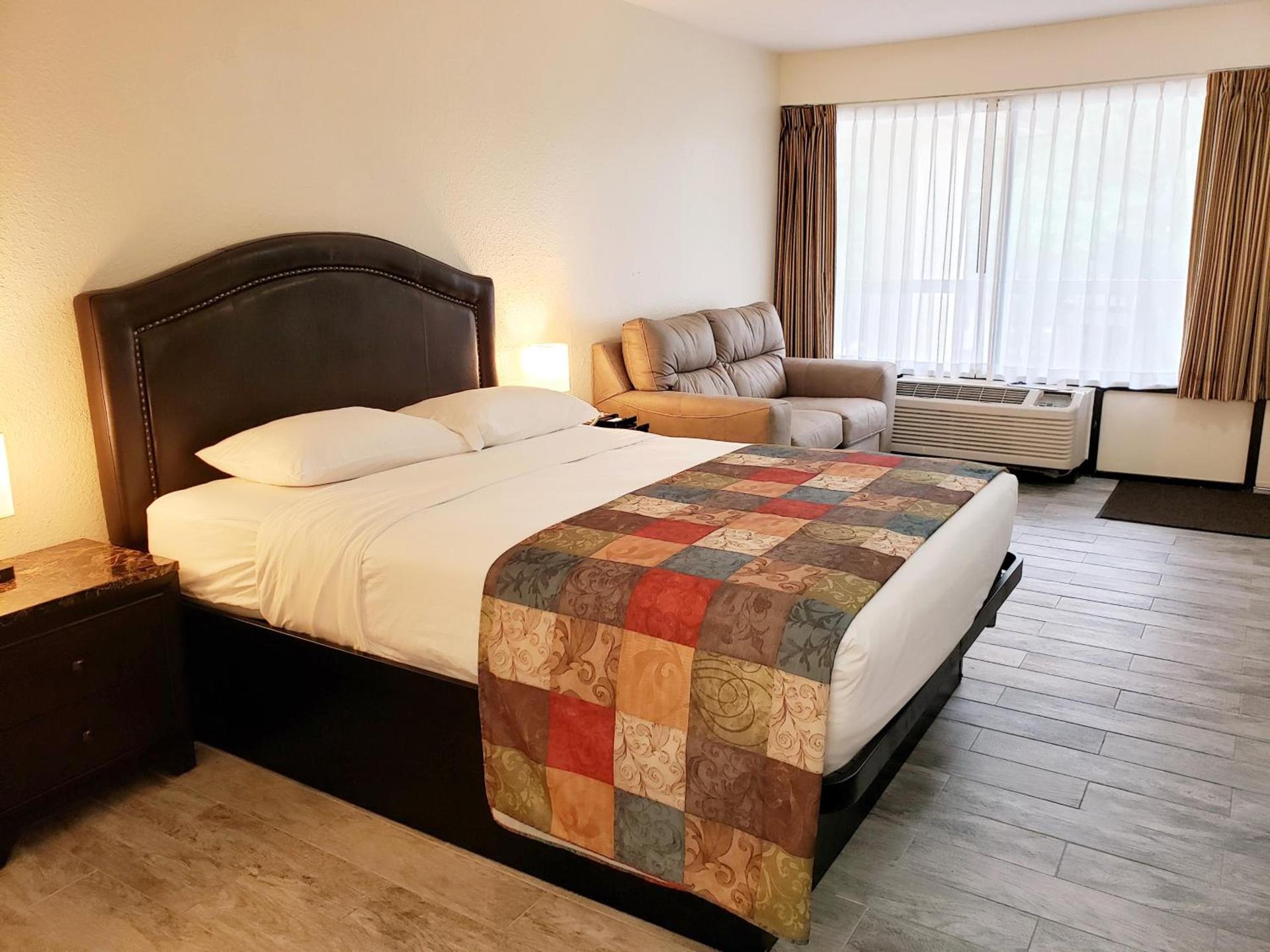 Simple Rewards Inn photo 4