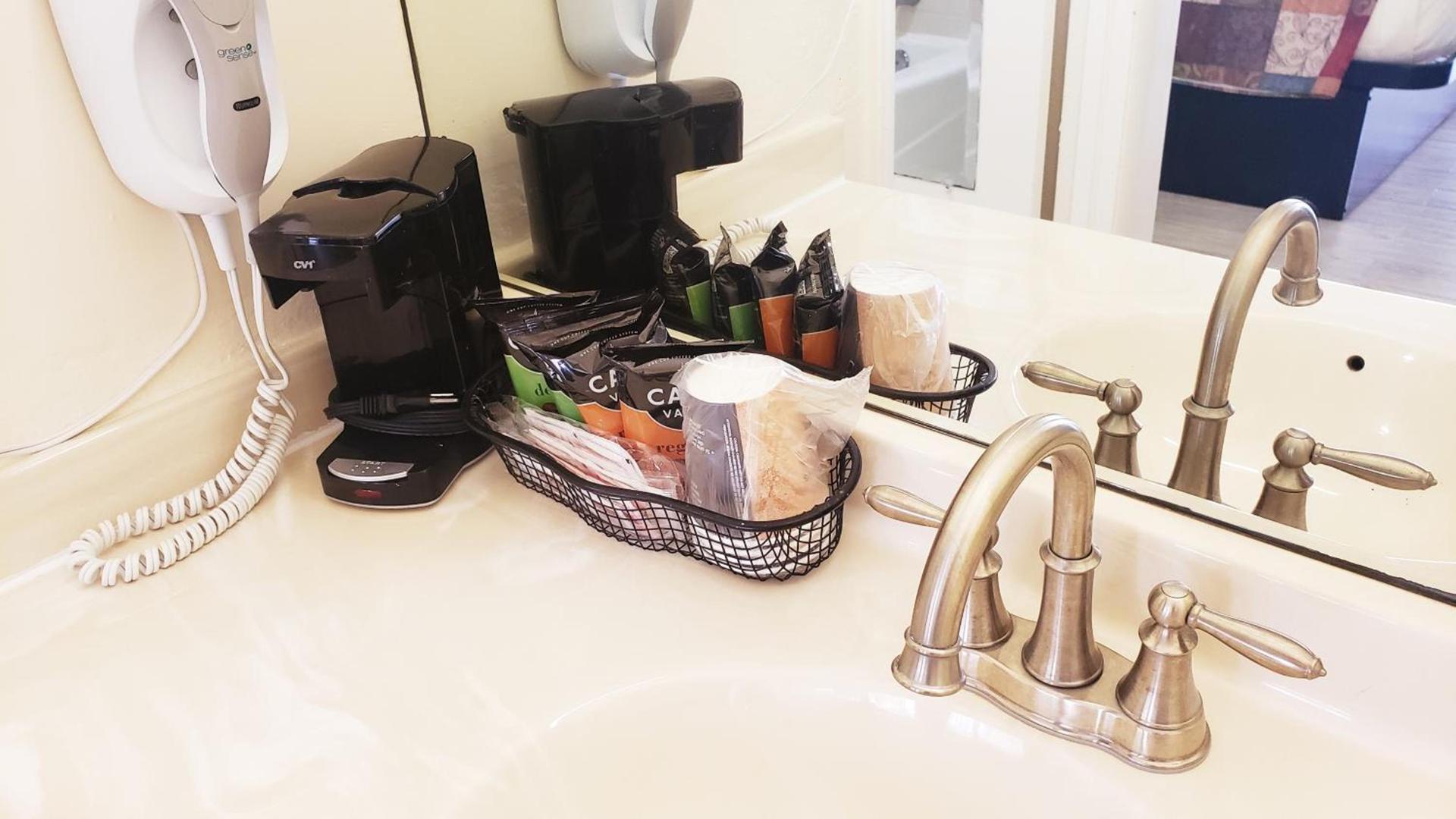 Simple Rewards Inn photo 28