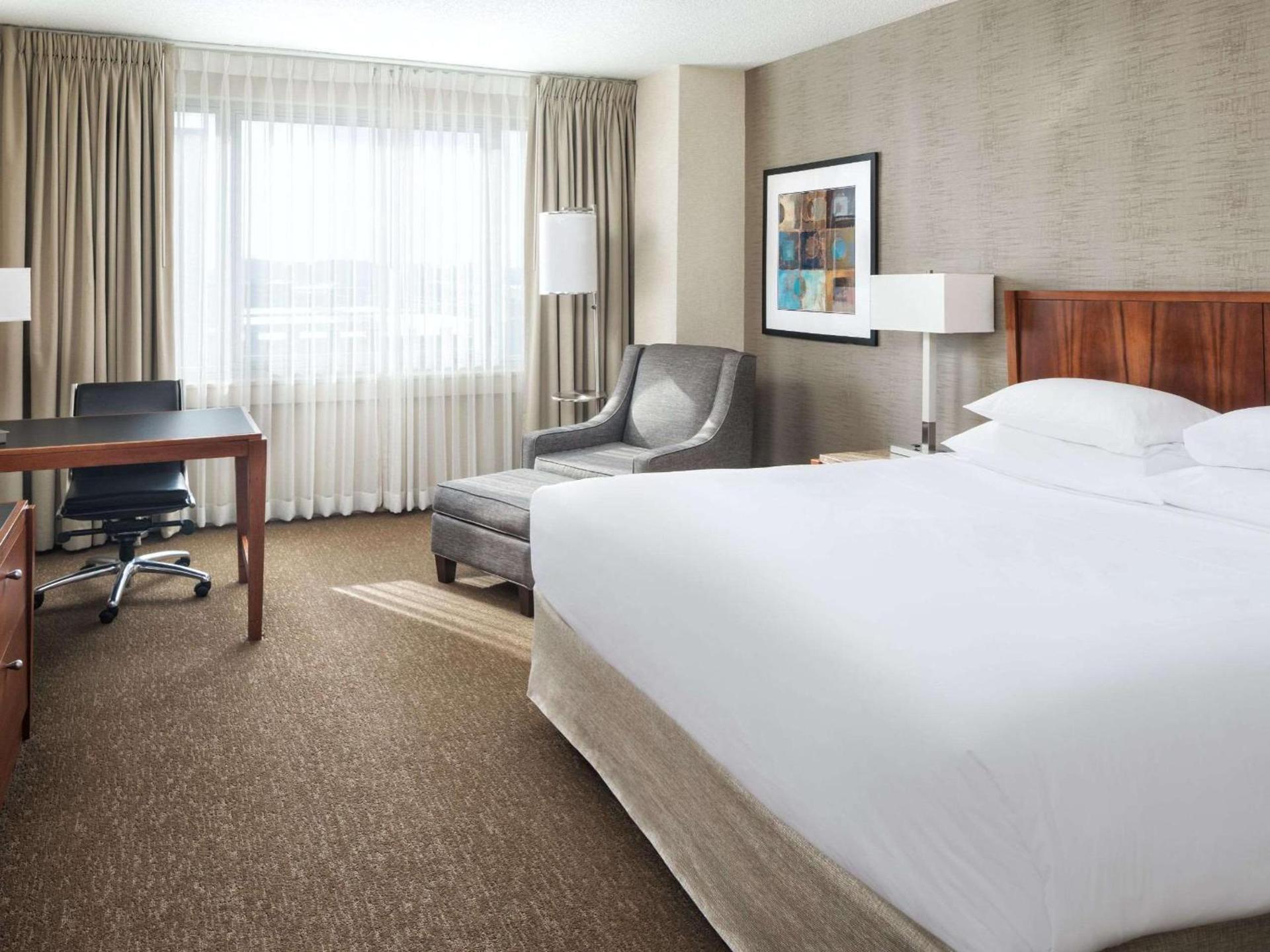 Hyatt Centric Chicago Ohare photo 21