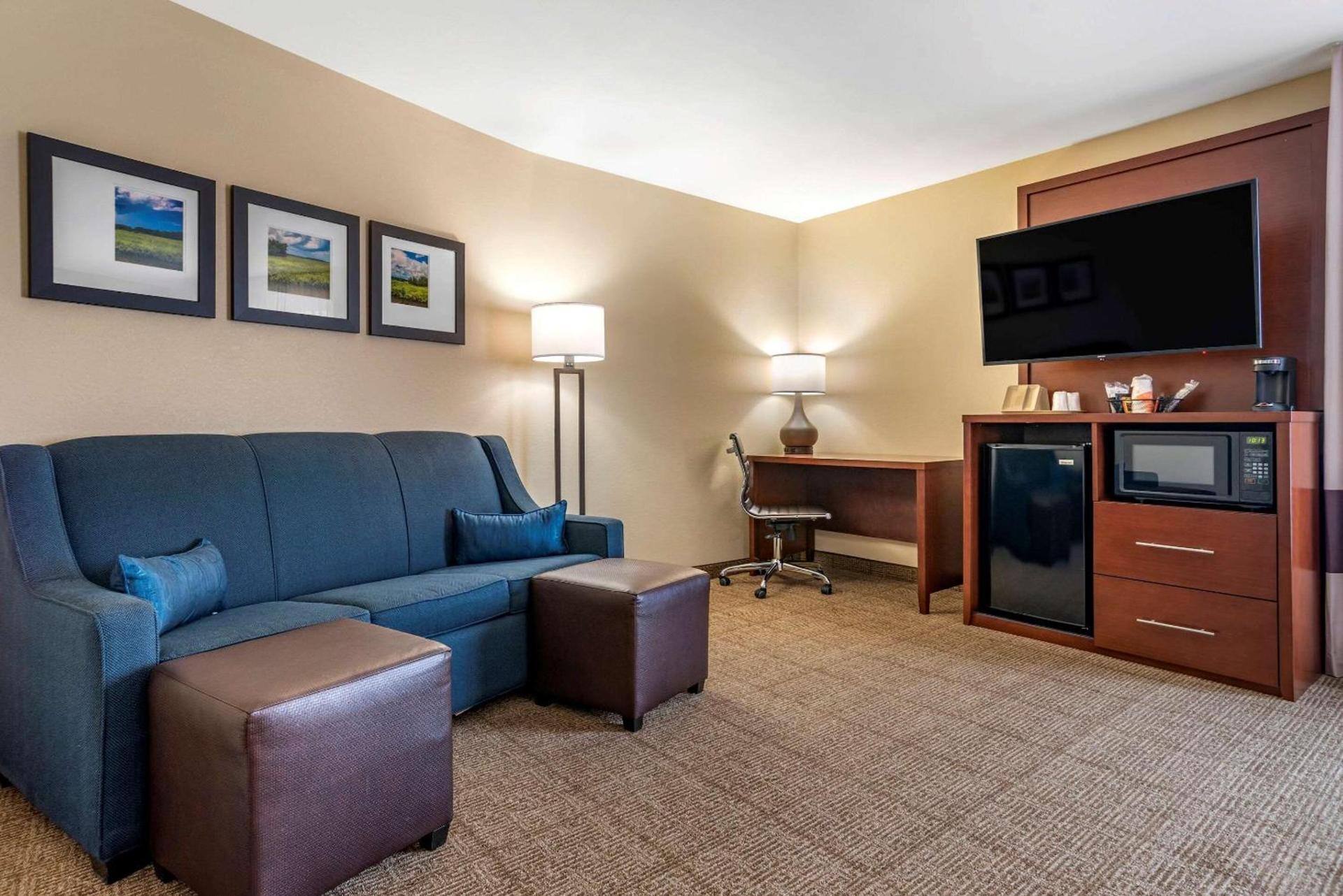 Comfort Suites Niceville Near Eglin Air Force Base photo 33
