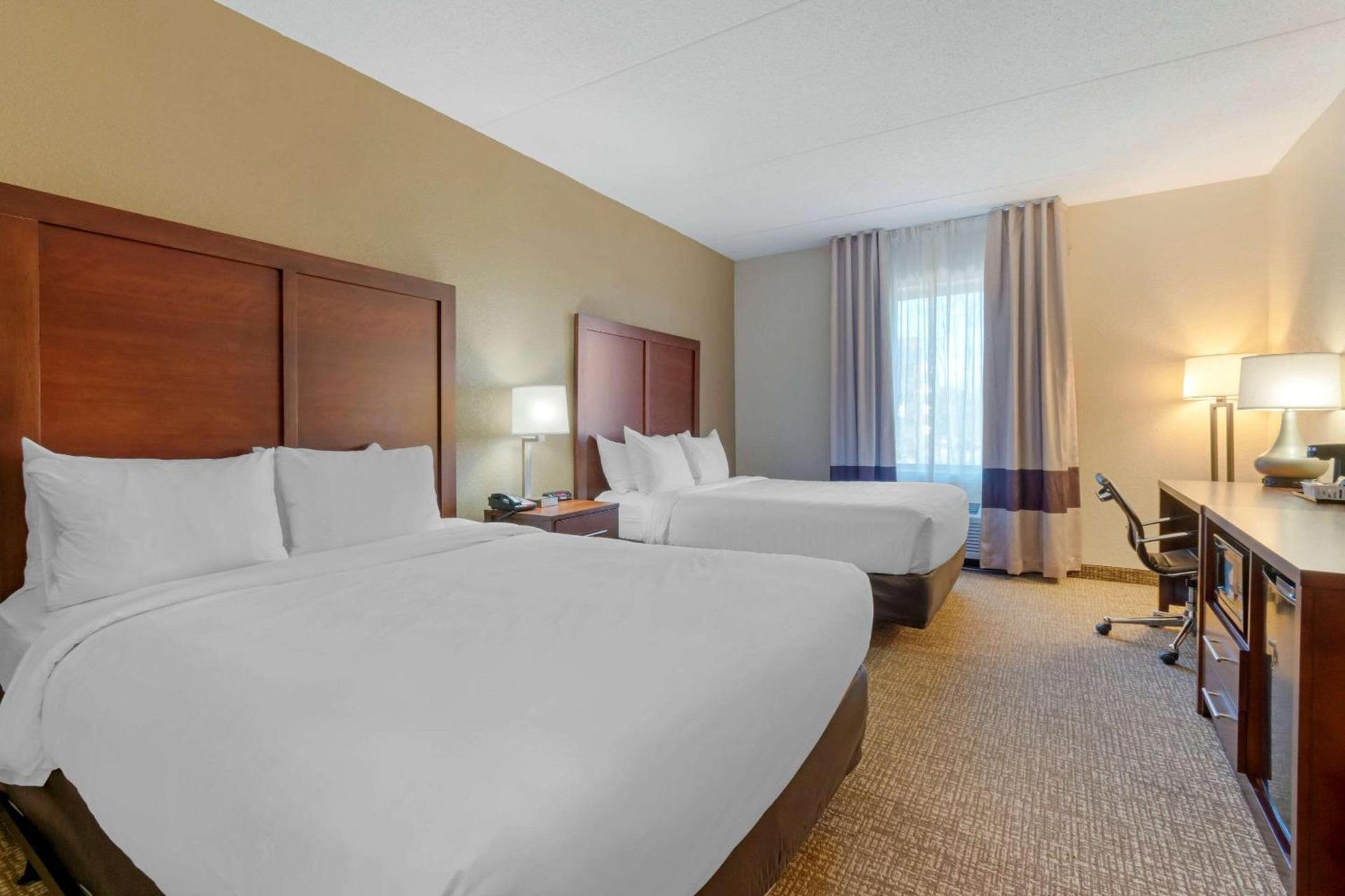 Comfort Inn Mechanicsburg - Harrisburg South photo 9