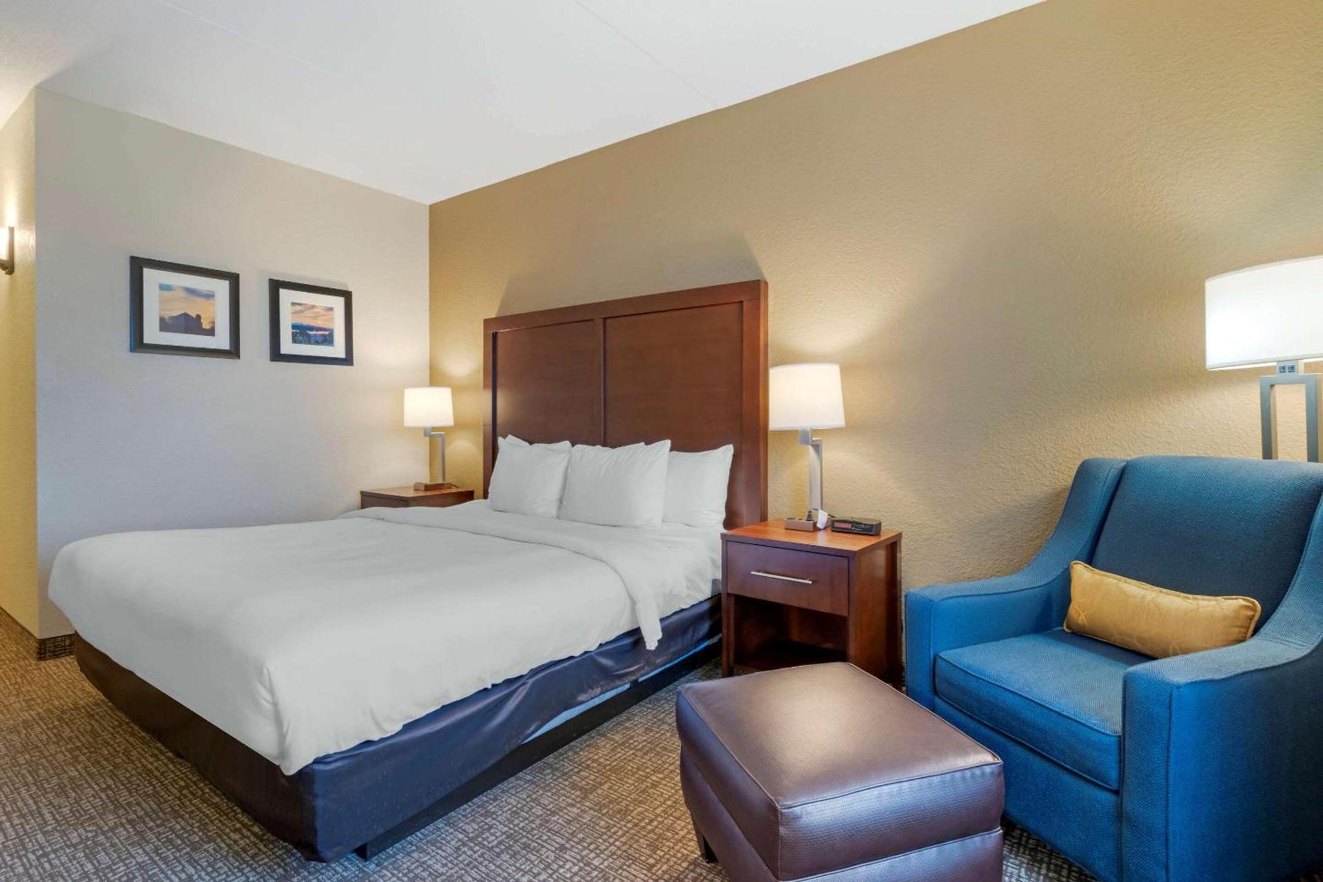 Comfort Inn Mechanicsburg - Harrisburg South photo 16