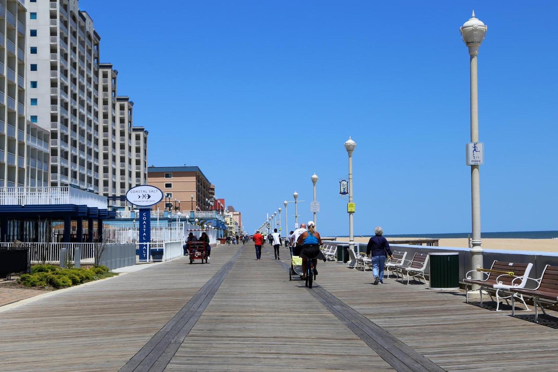 Quality Inn Boardwalk photo 76
