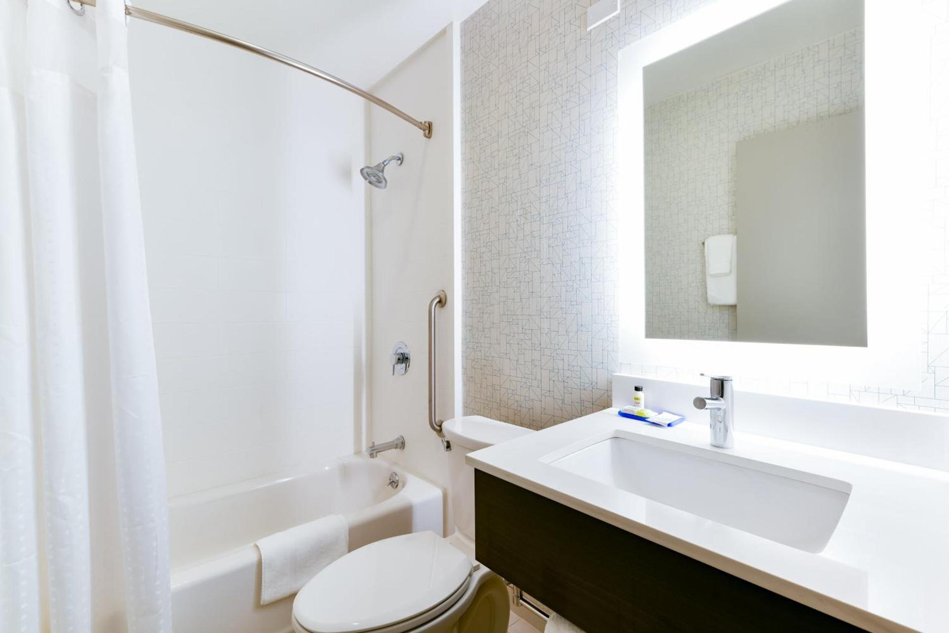 Holiday Inn Express Mill Valley San Francisco Area by IHG photo 14