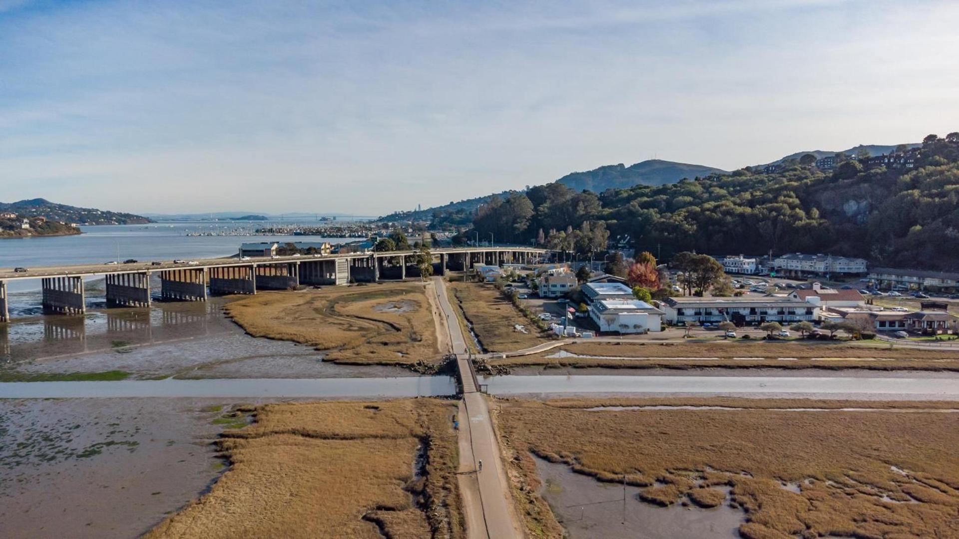 Holiday Inn Express Mill Valley San Francisco Area by IHG photo 62