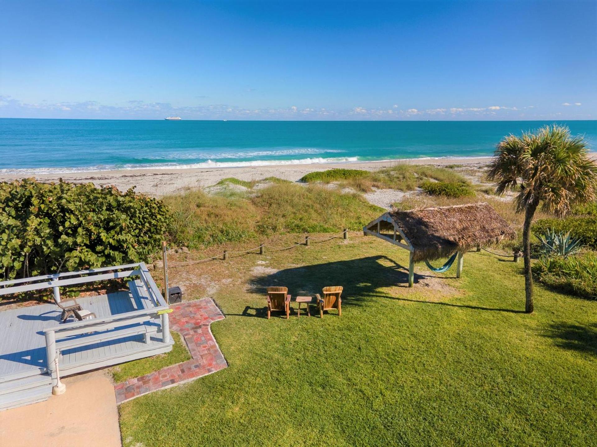 South Beach Inn - Cocoa Beach photo 8