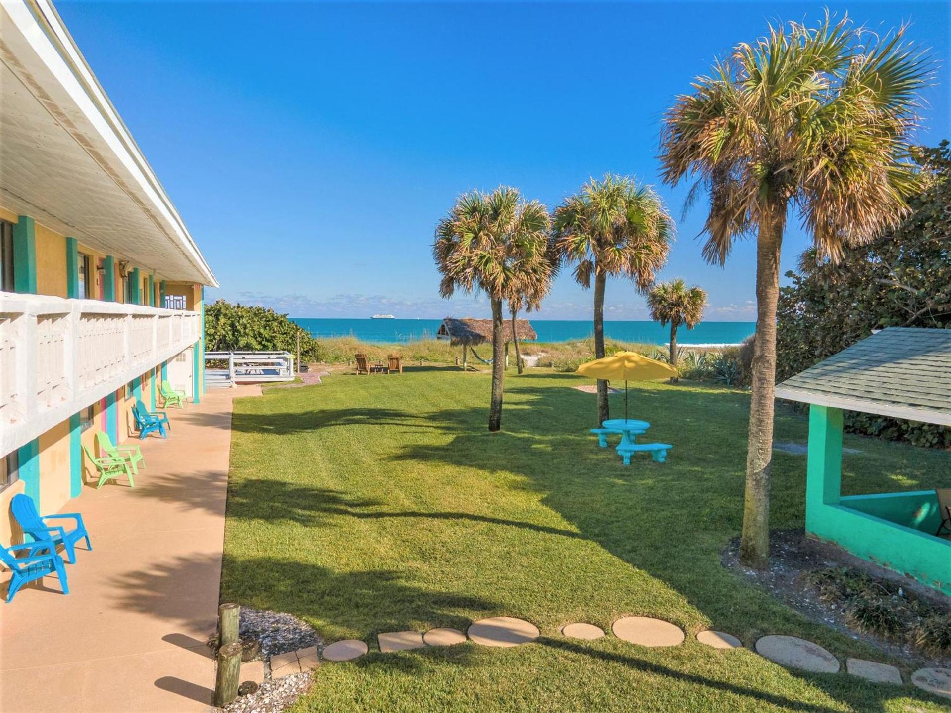 South Beach Inn - Cocoa Beach photo 7