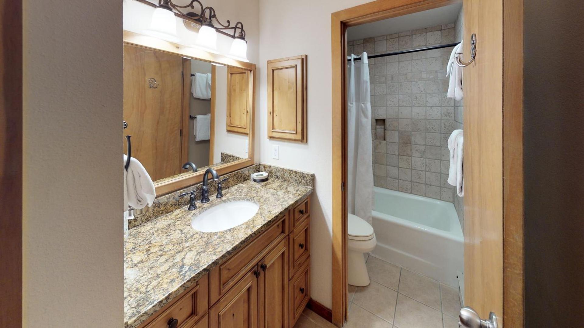 Vail Residences at Cascade Village, a Destination by Hyatt Residence photo 81