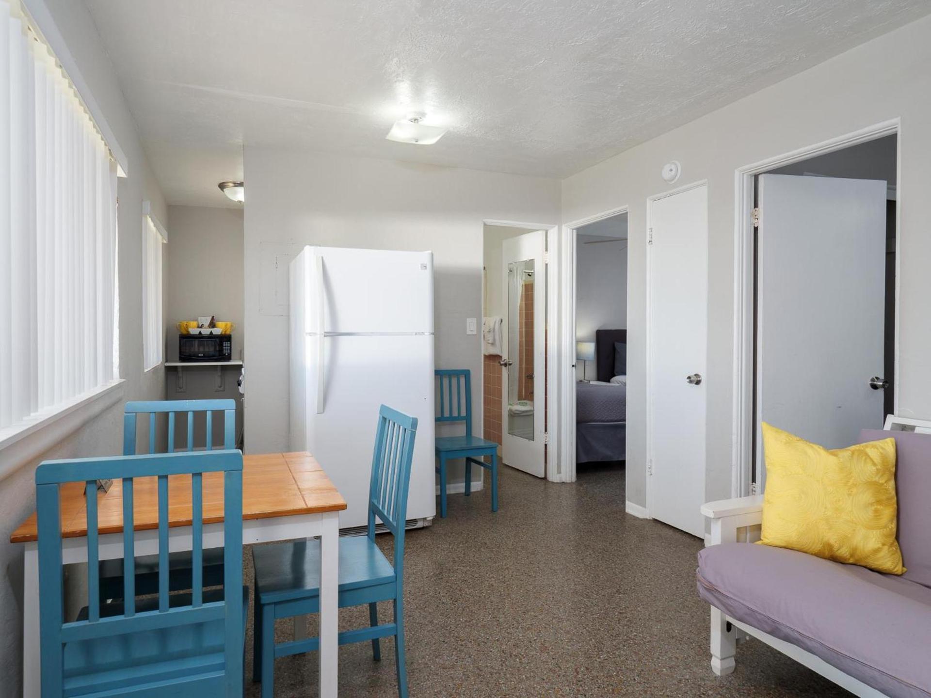 South Beach Inn - Cocoa Beach photo 15