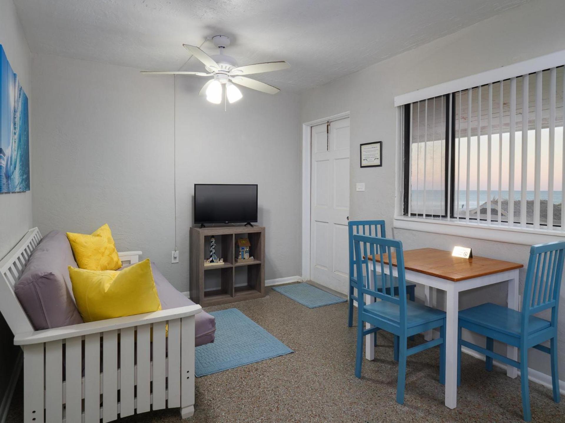 South Beach Inn - Cocoa Beach photo 14