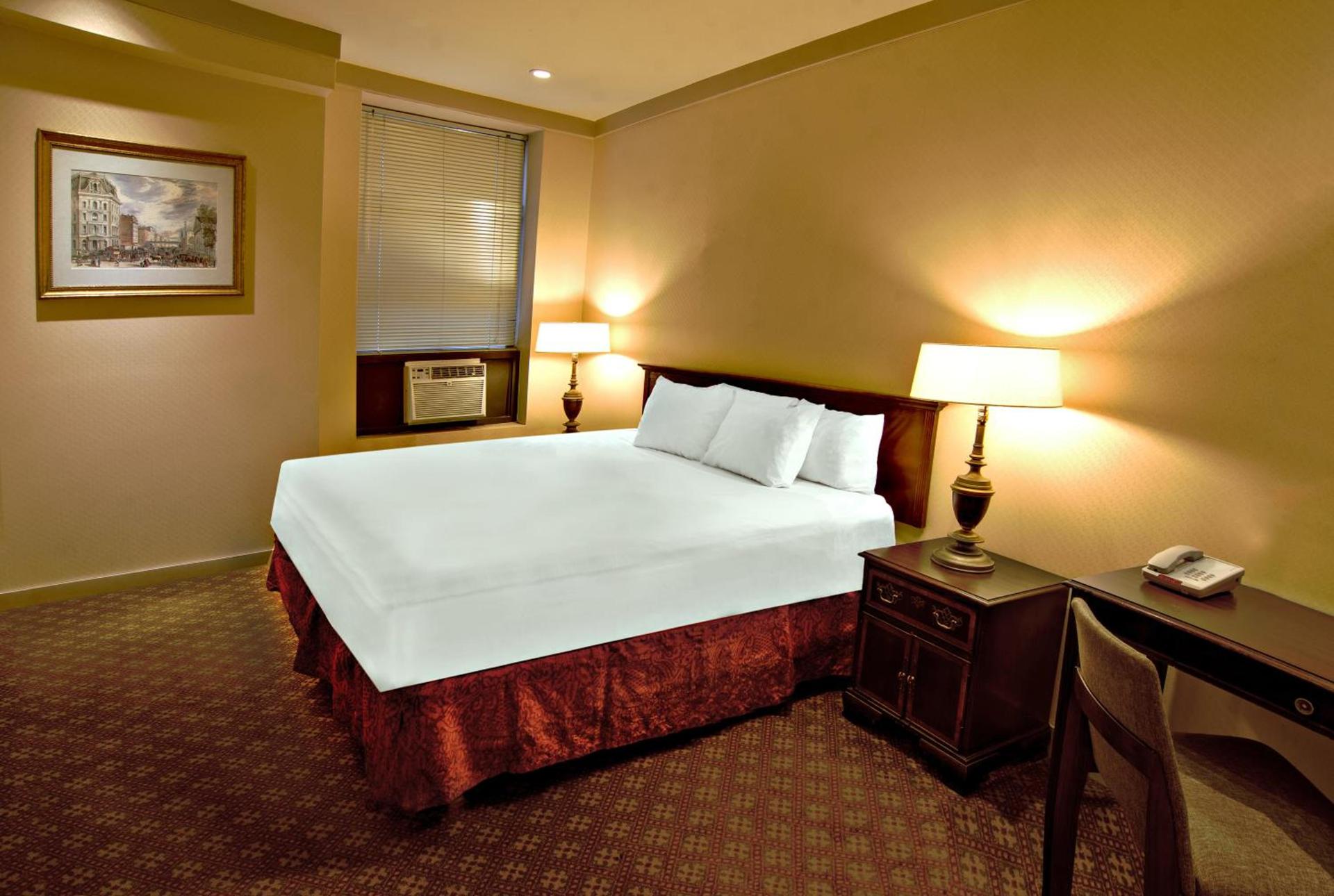Night Hotel Broadway photo 4