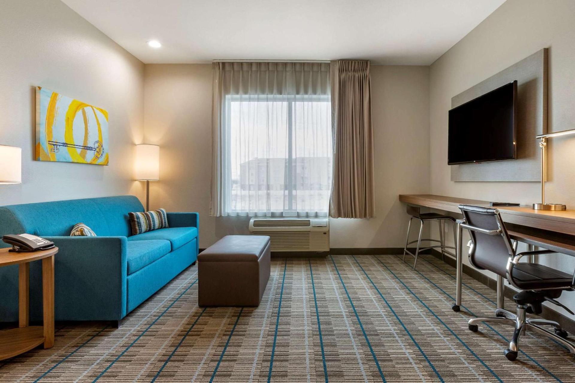 MainStay Suites Carlsbad South photo 12