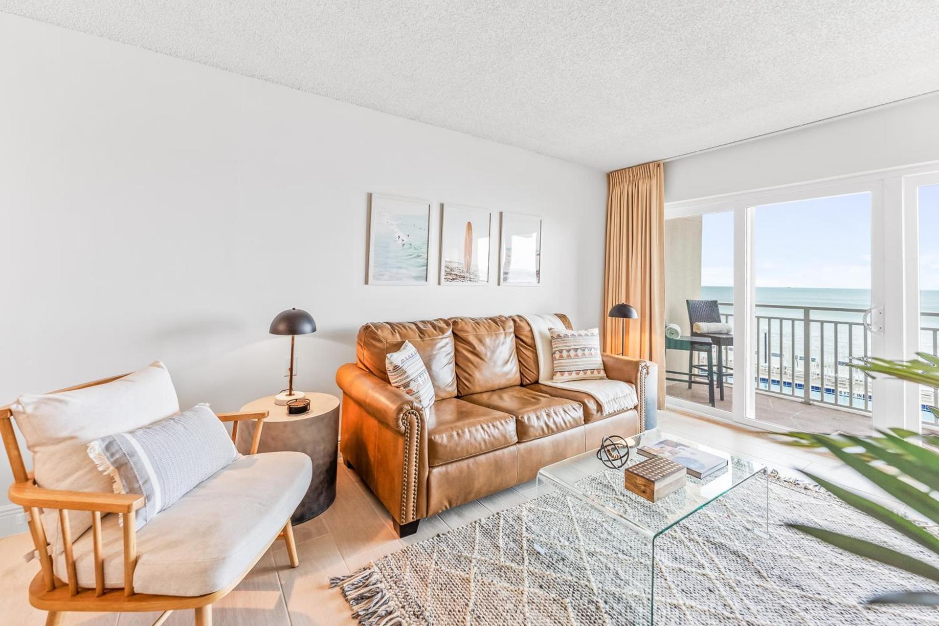 Paradise Beach Club - Oceanfront and Penthouse photo 39