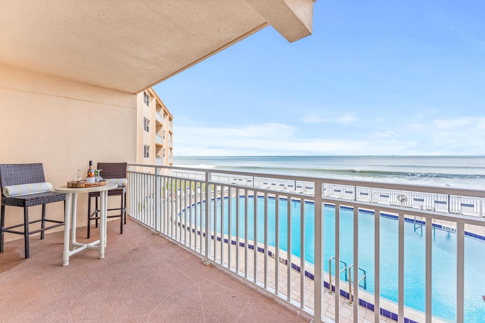 Paradise Beach Club - Oceanfront and Penthouse photo 67