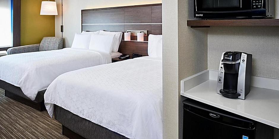 Holiday Inn Express - Canton by IHG photo 4
