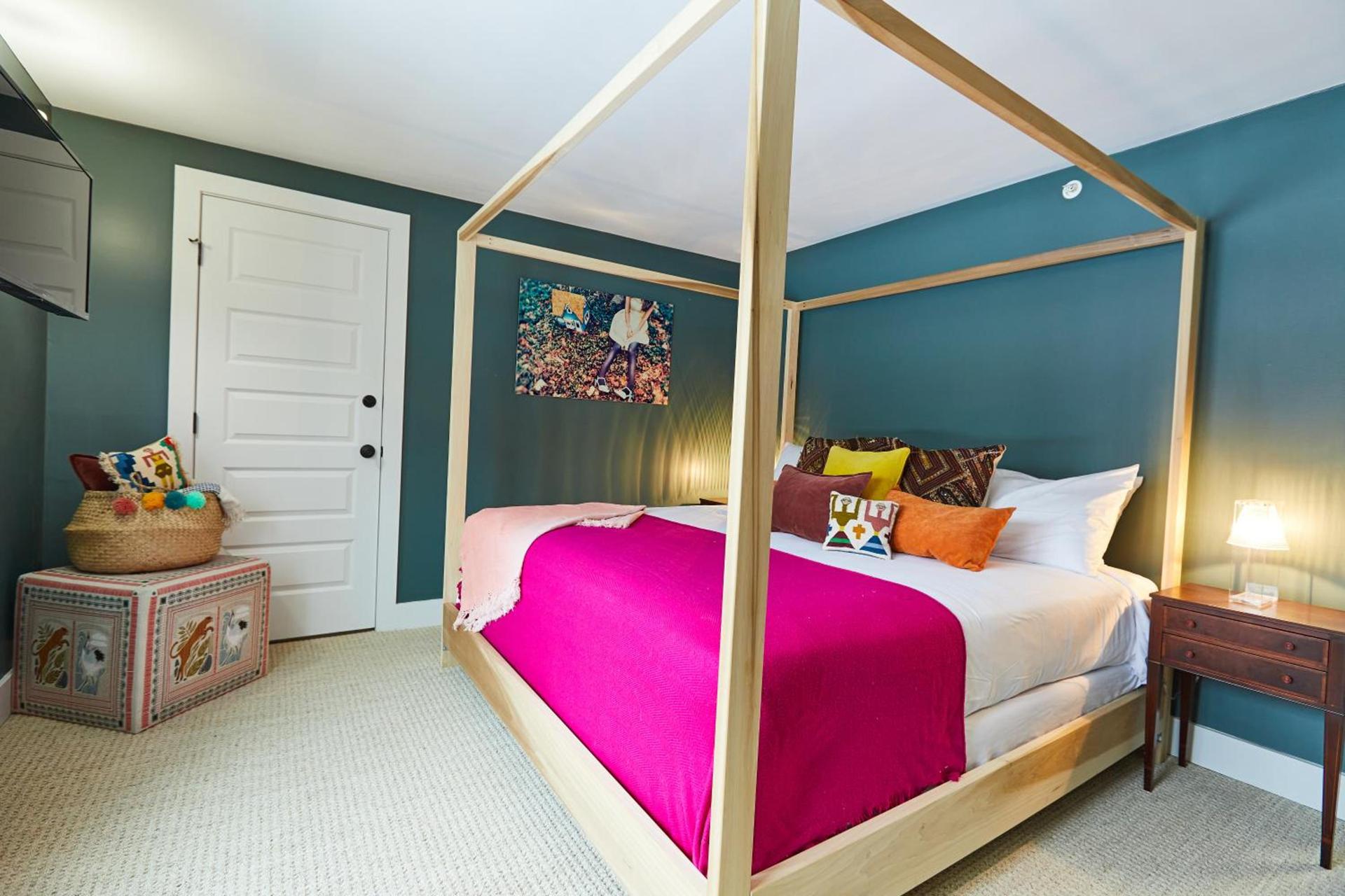 Shelter Harbor Inn photo 43