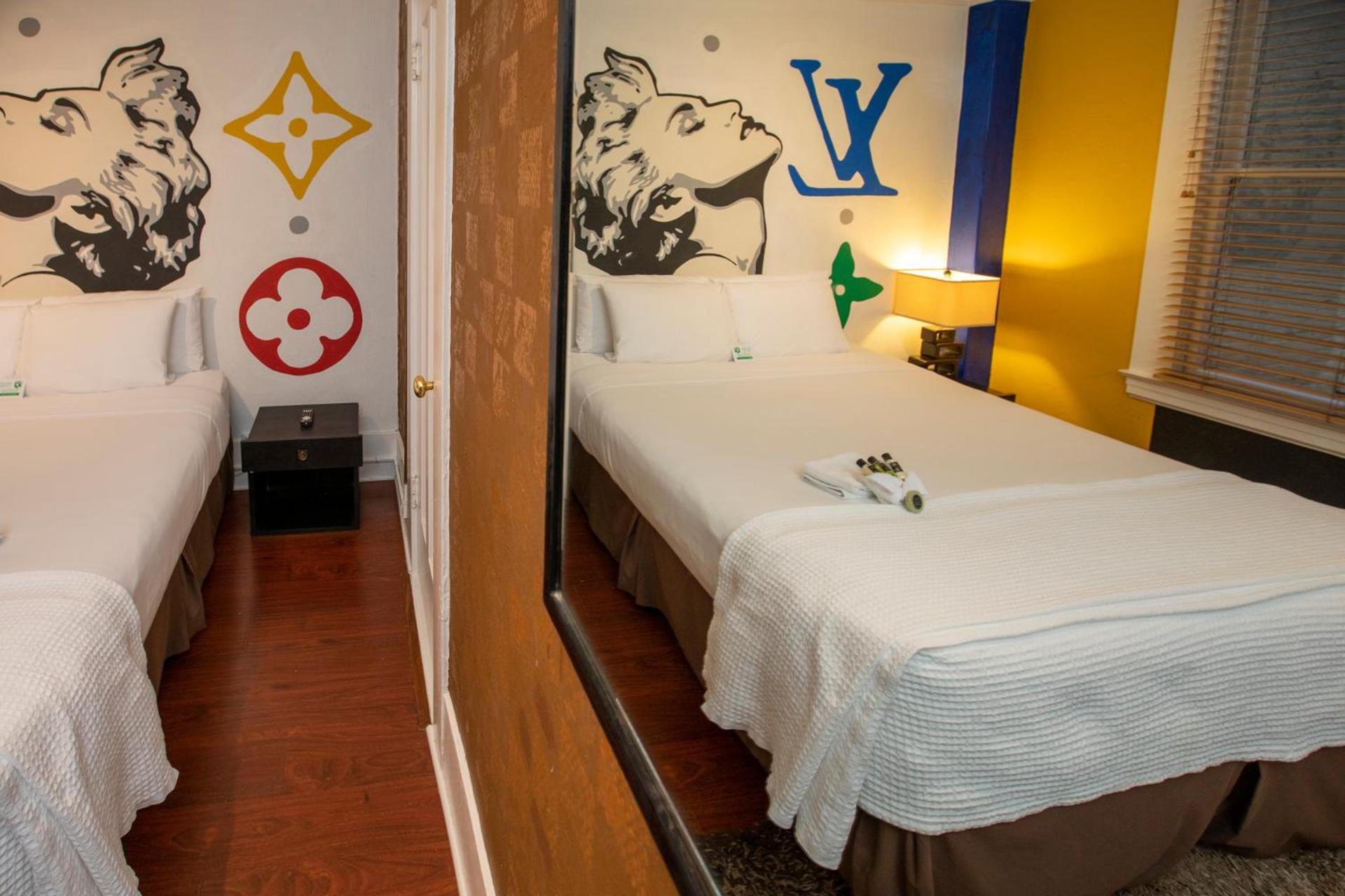 Hotel des Arts photo 11
