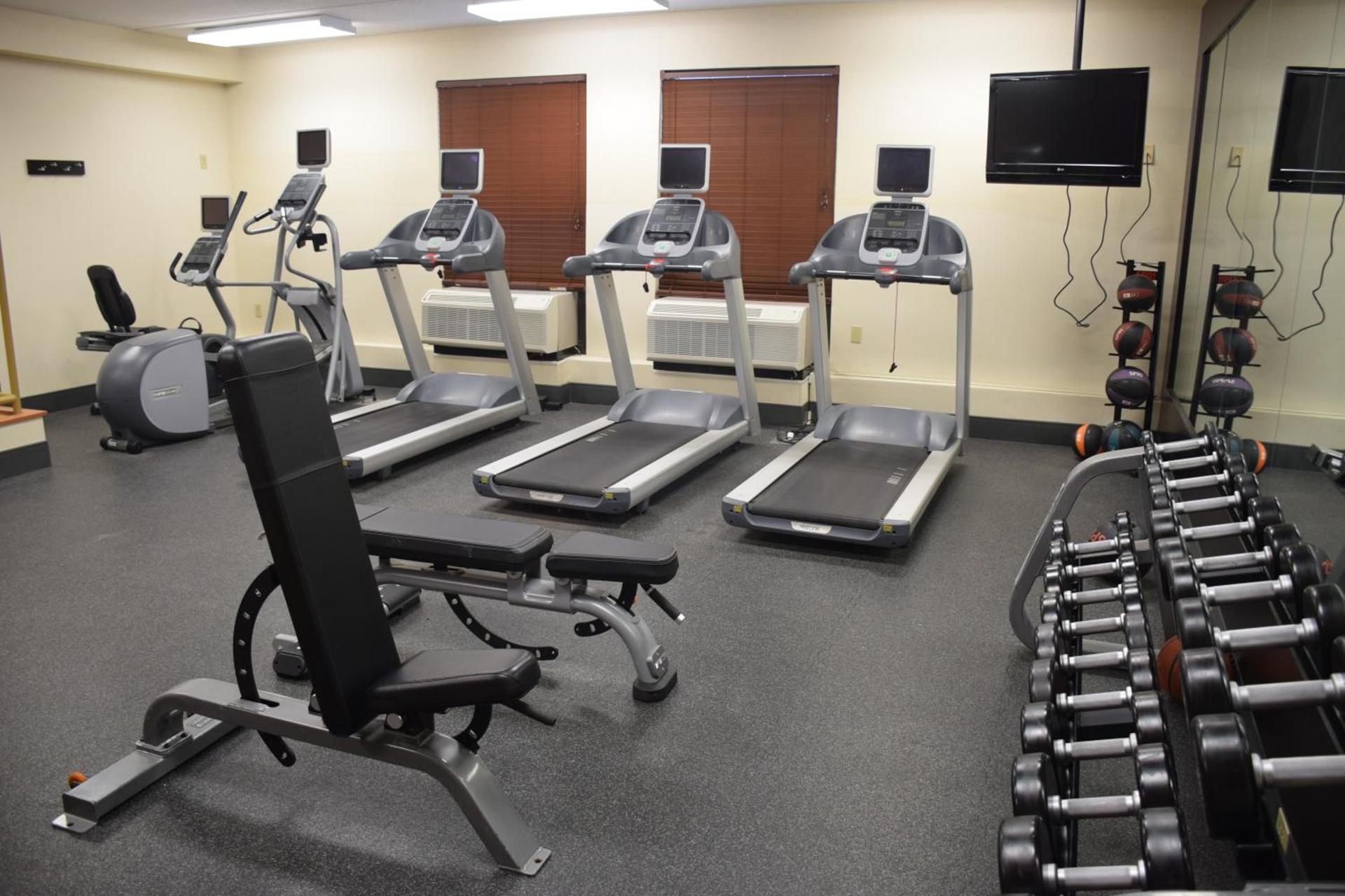Wingate by Wyndham Baltimore BWI Airport photo 3