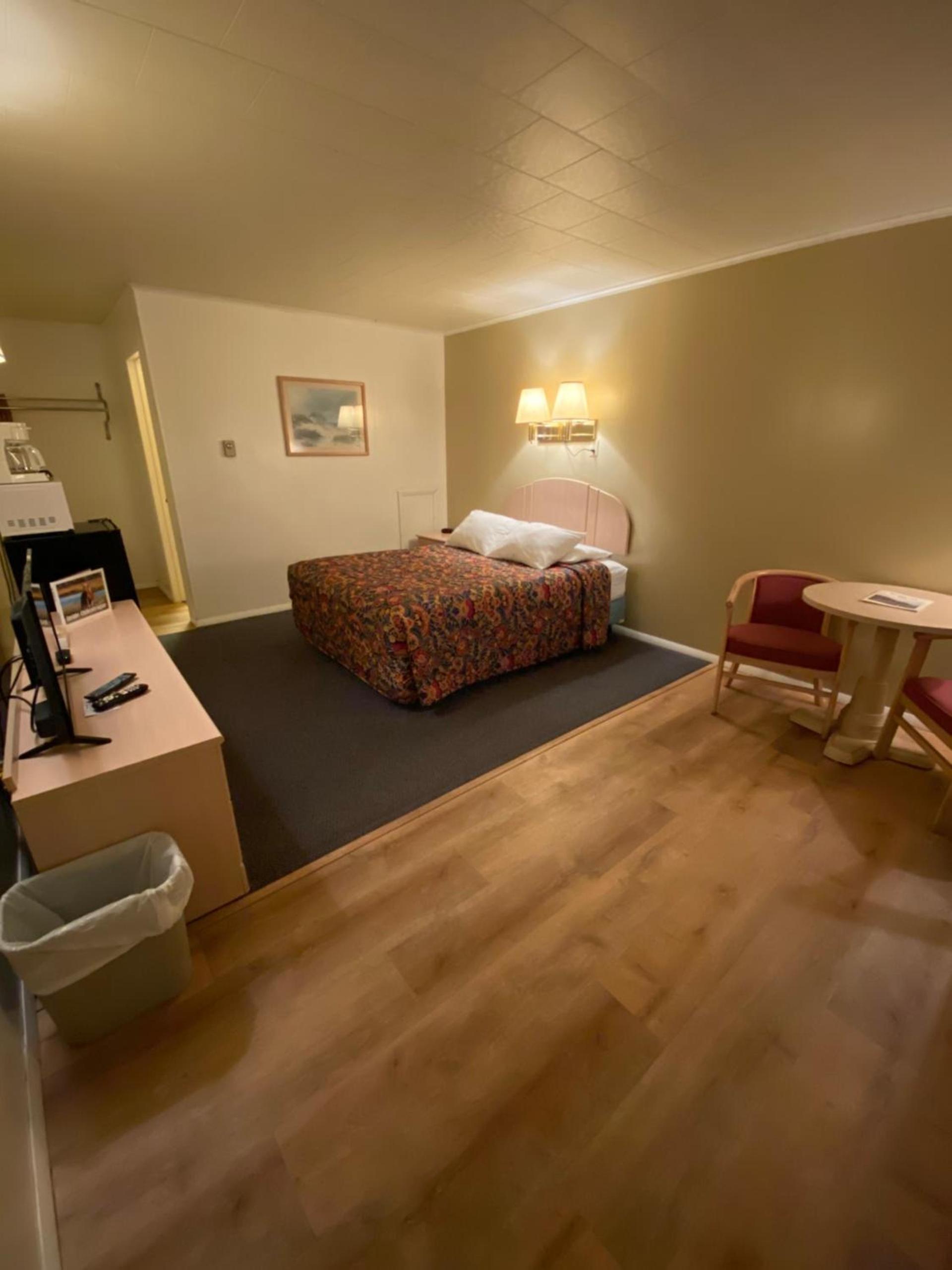 Birchwood inn photo 14