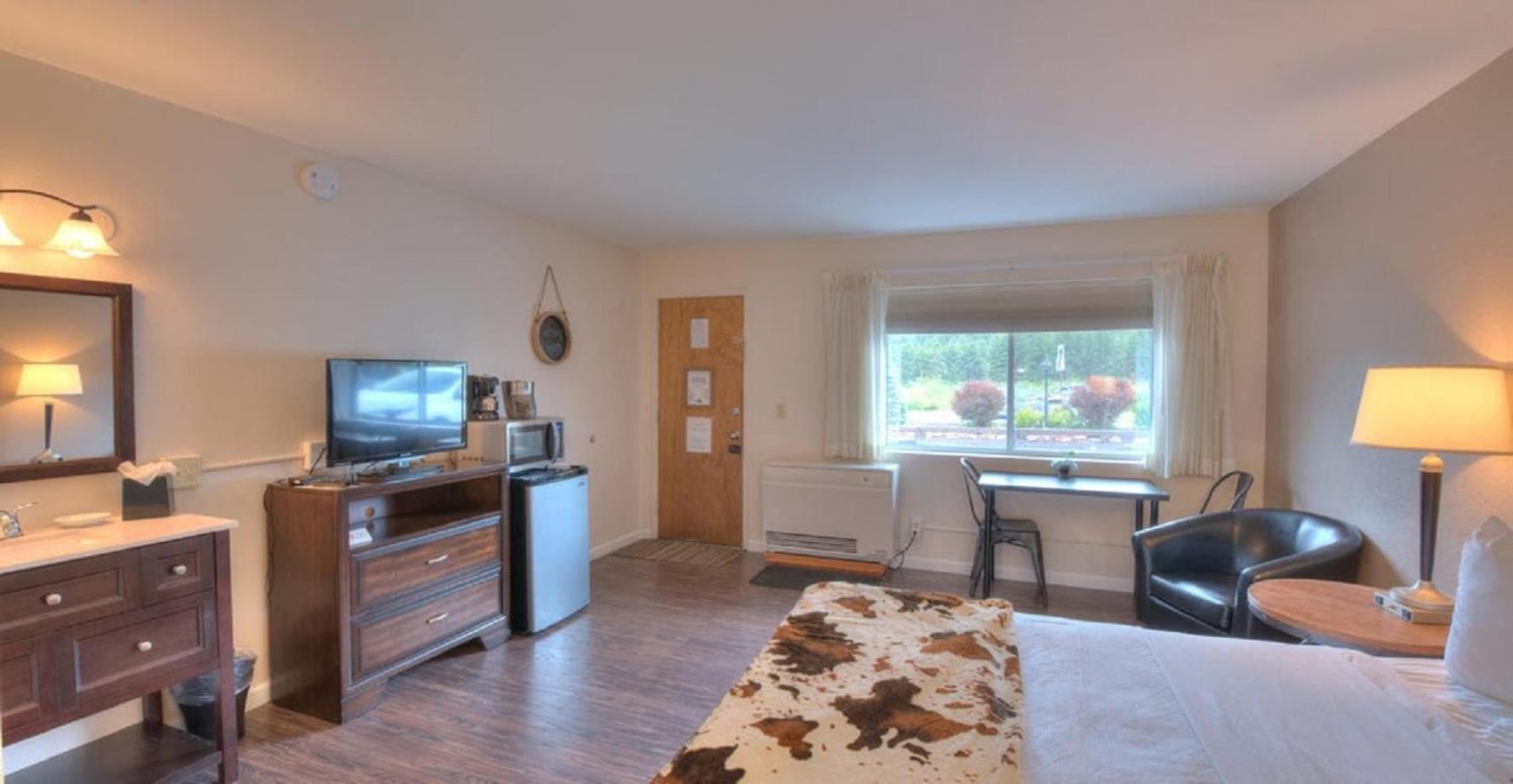 Alpine Trail Ridge Inn photo 66