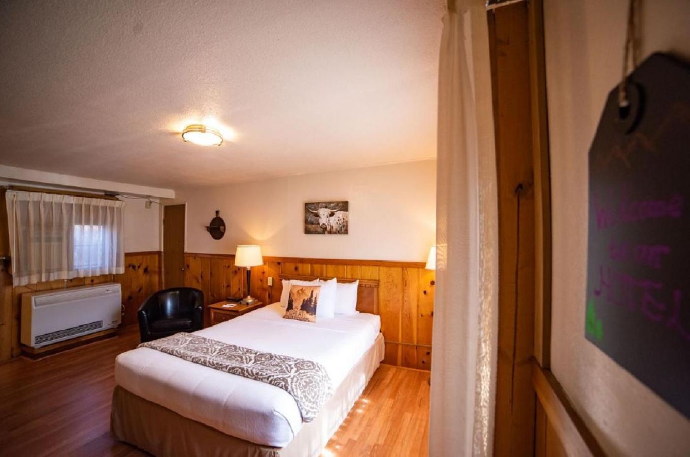 Alpine Trail Ridge Inn photo 73