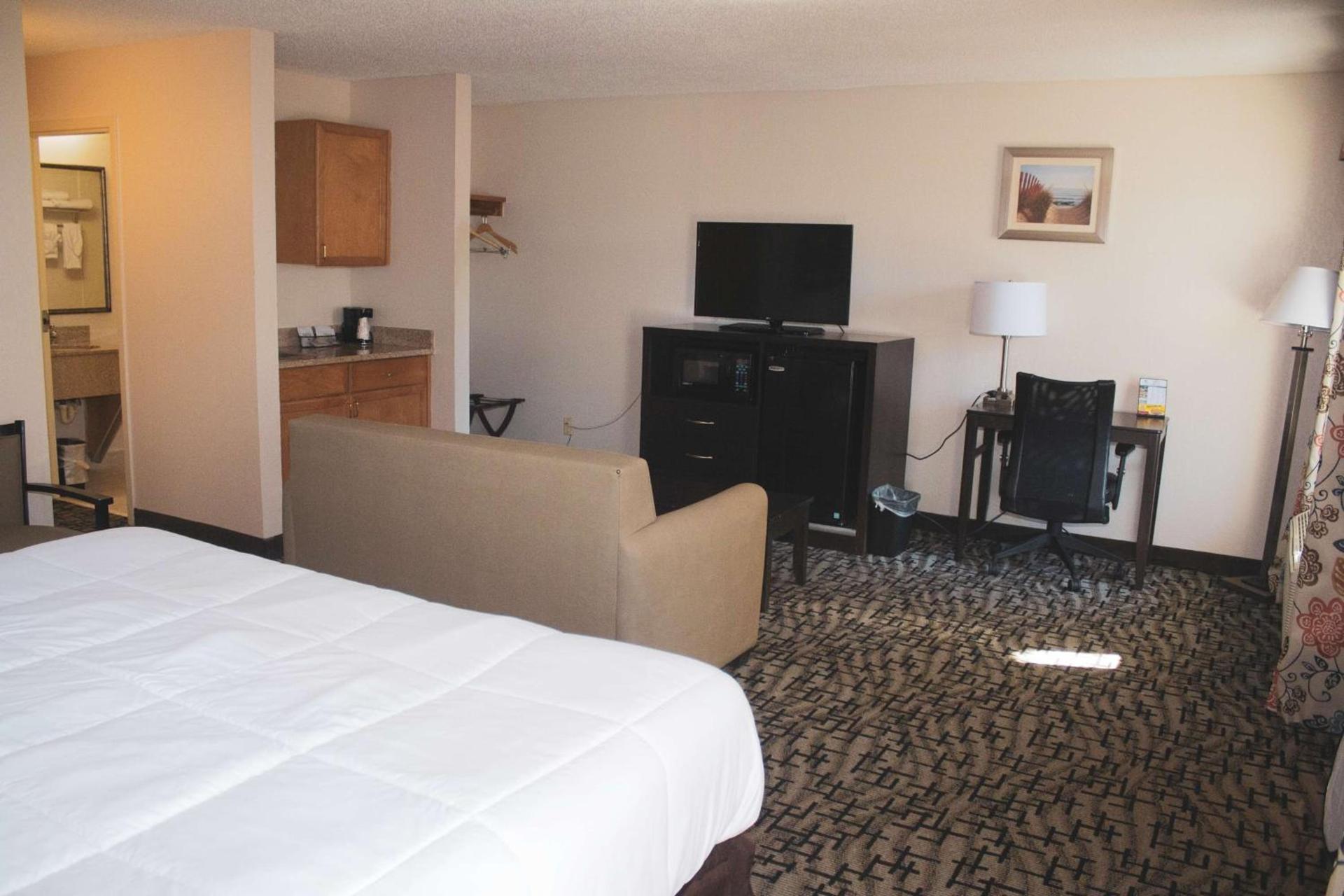 SureStay Hotel by Best Western North Myrtle Beach photo 11