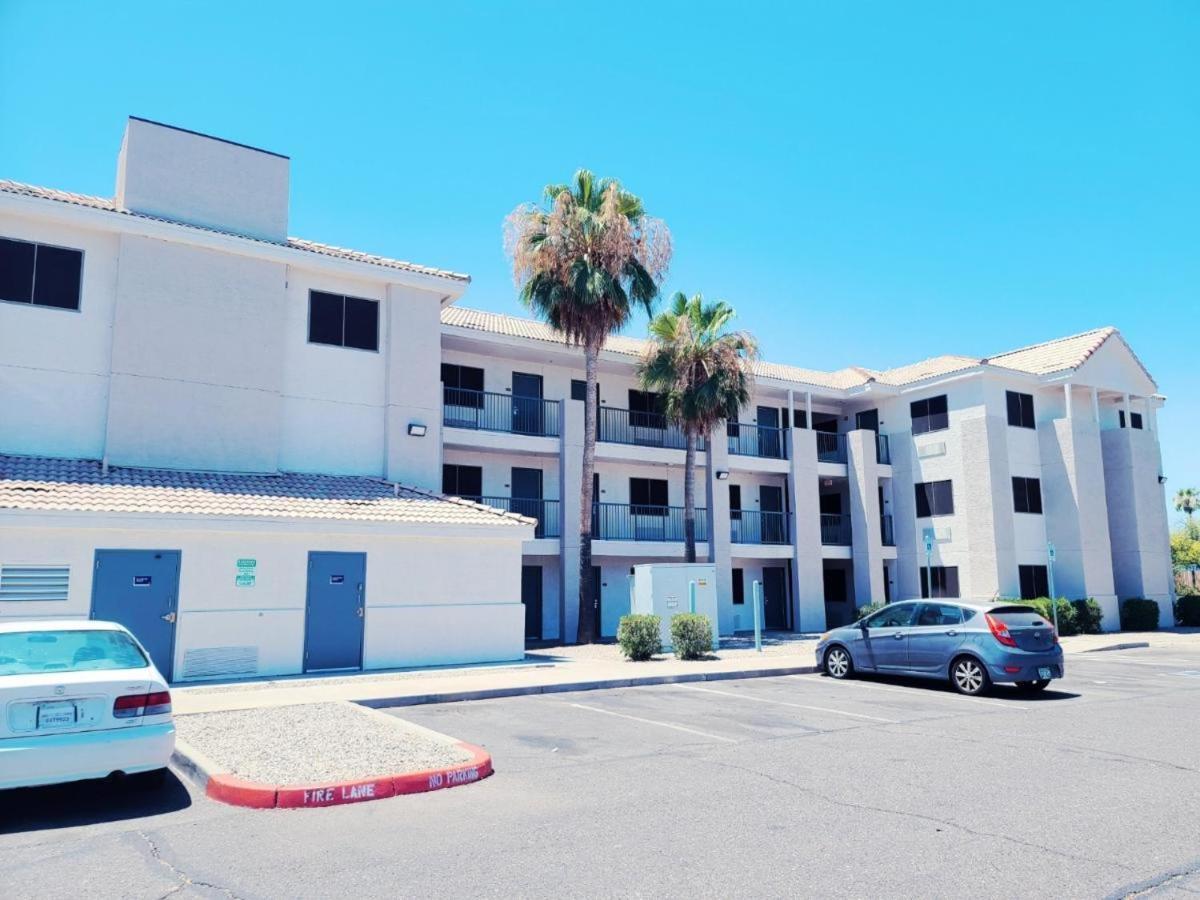 InTown Suites Extended Stay Phoenix AZ - Gilbert photo 17