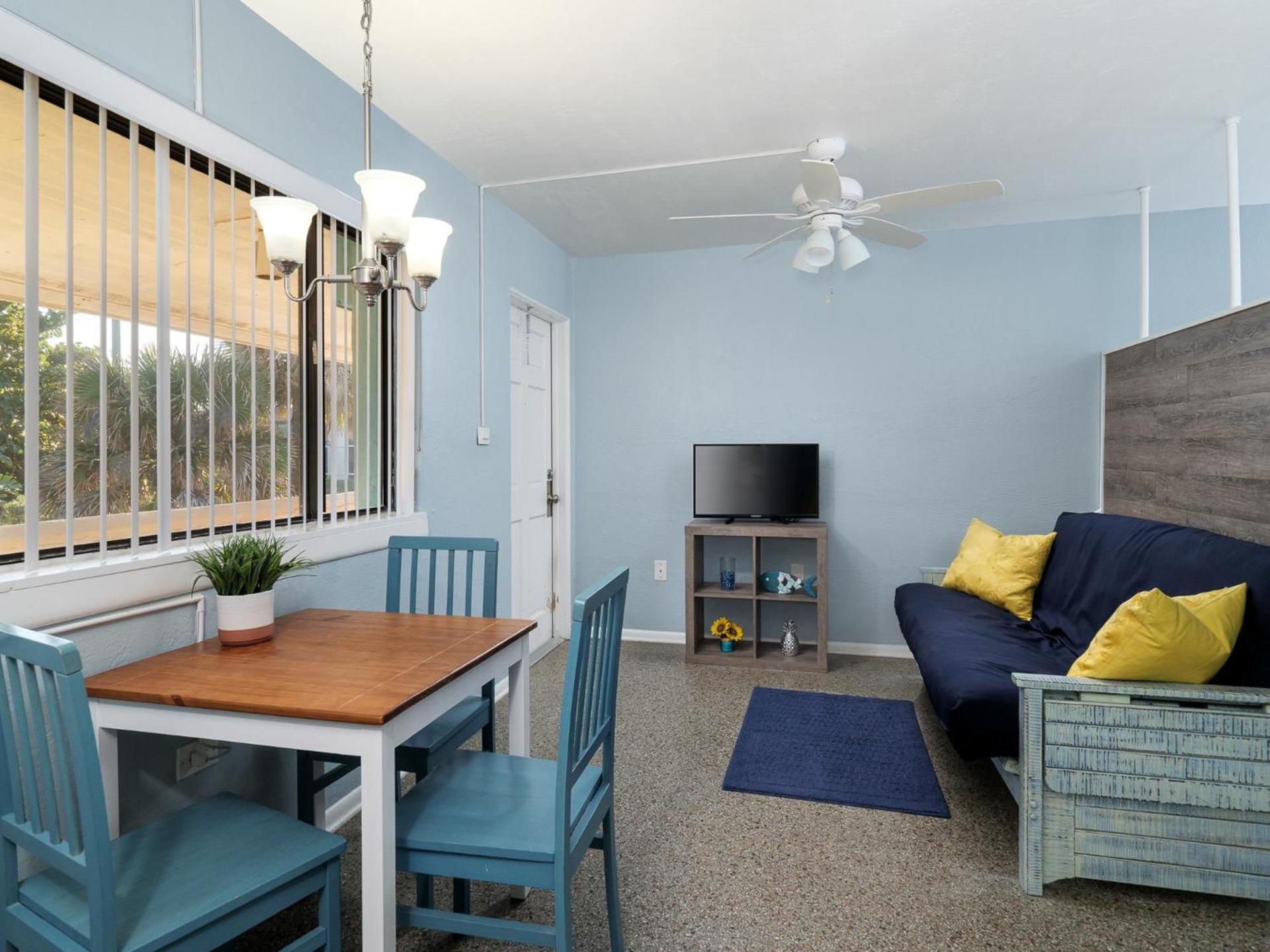 South Beach Inn - Cocoa Beach photo 23