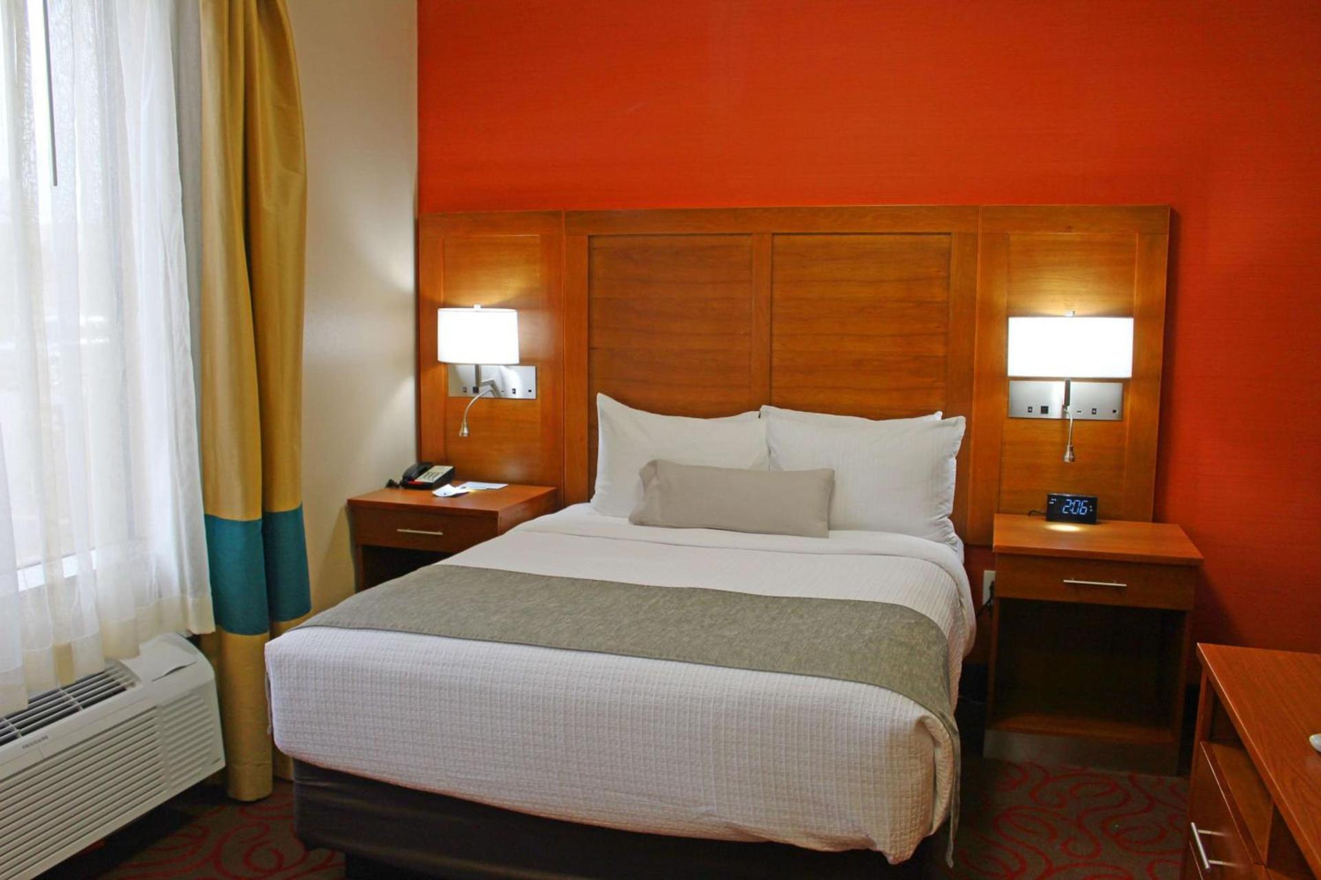 Best Western Cannon A.F.B. photo 21