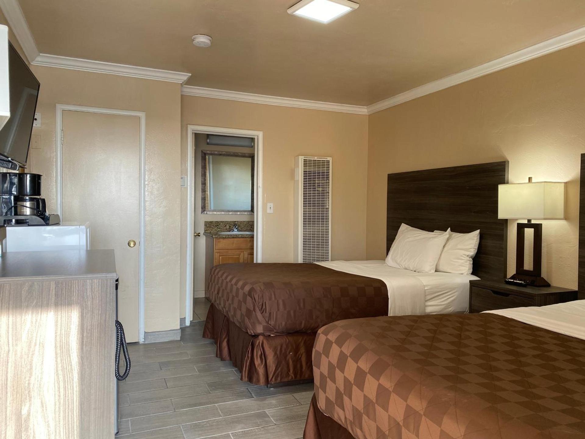 Holland Inn & Suites photo 19