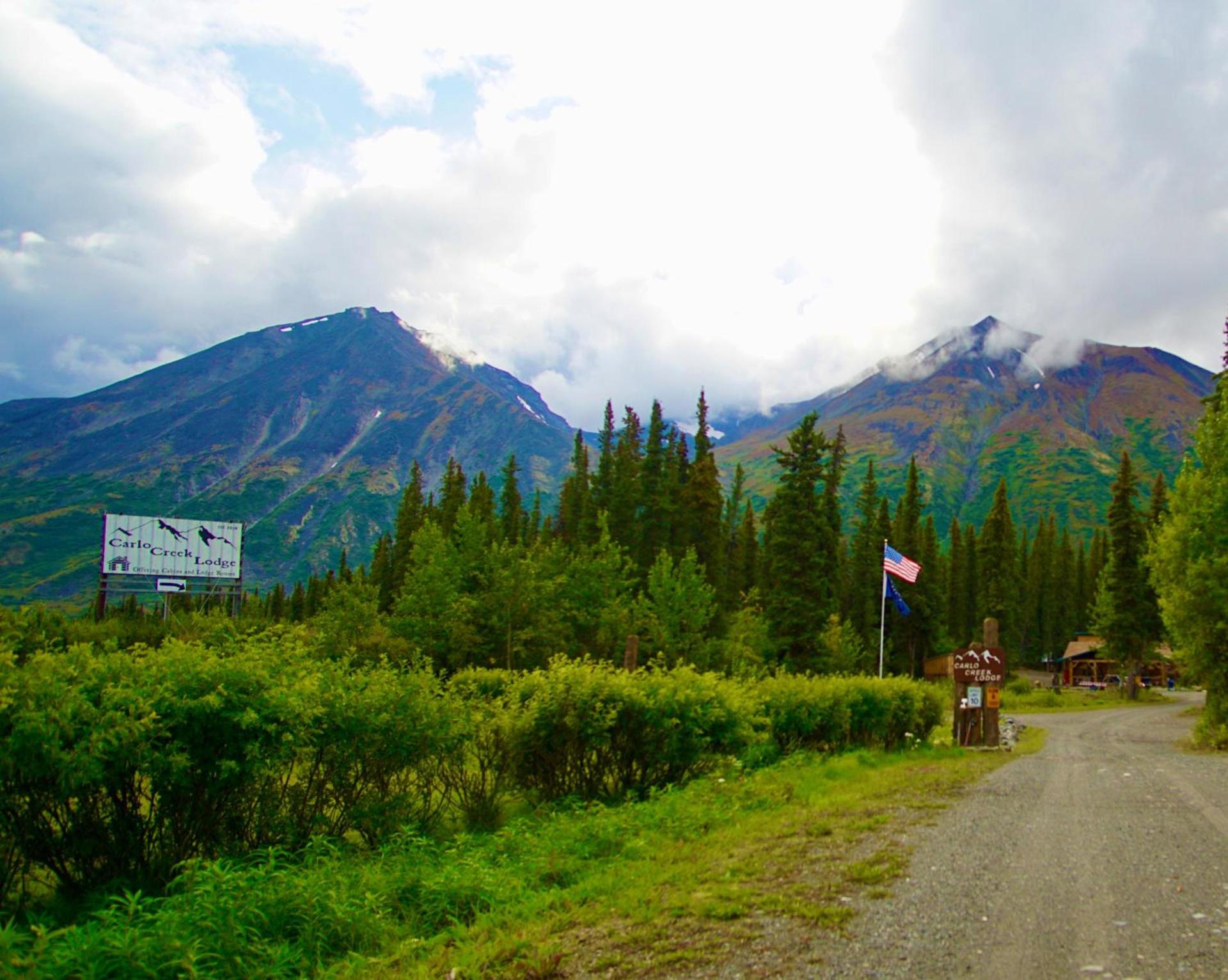 Carlo Creek Cabins photo 57
