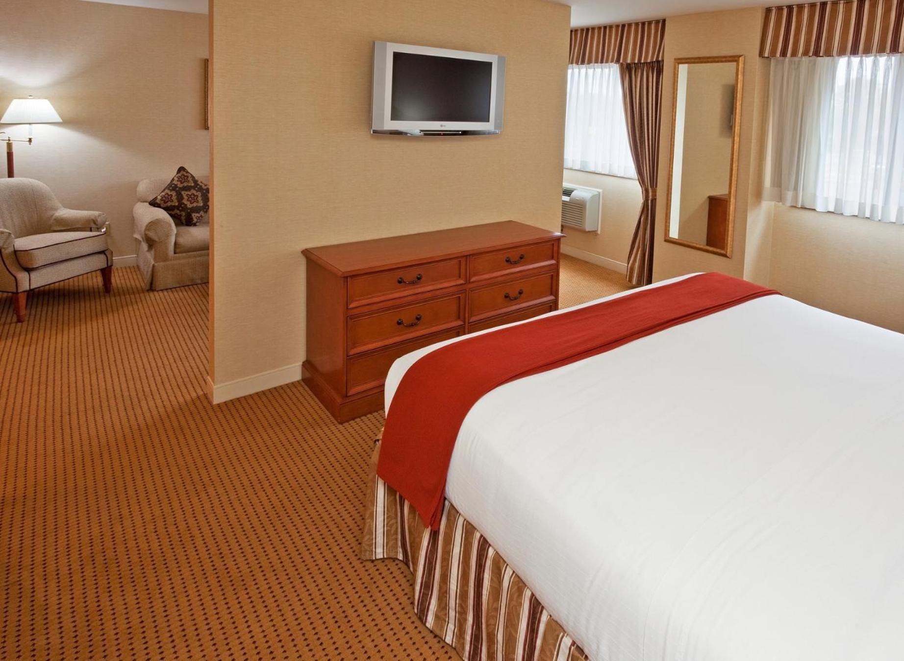 Rockville Centre Hotel - JFK Airport photo 24