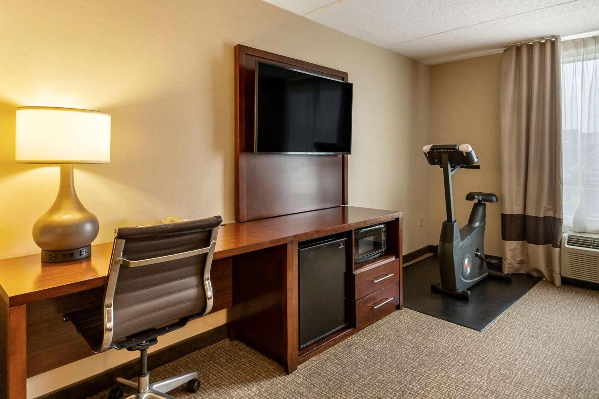 Comfort Suites Manassas Battlefield Park photo 26
