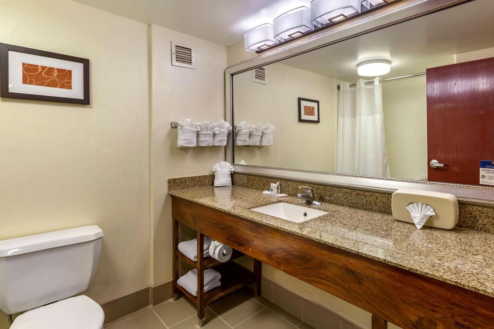 Comfort Suites Manassas Battlefield Park photo 27